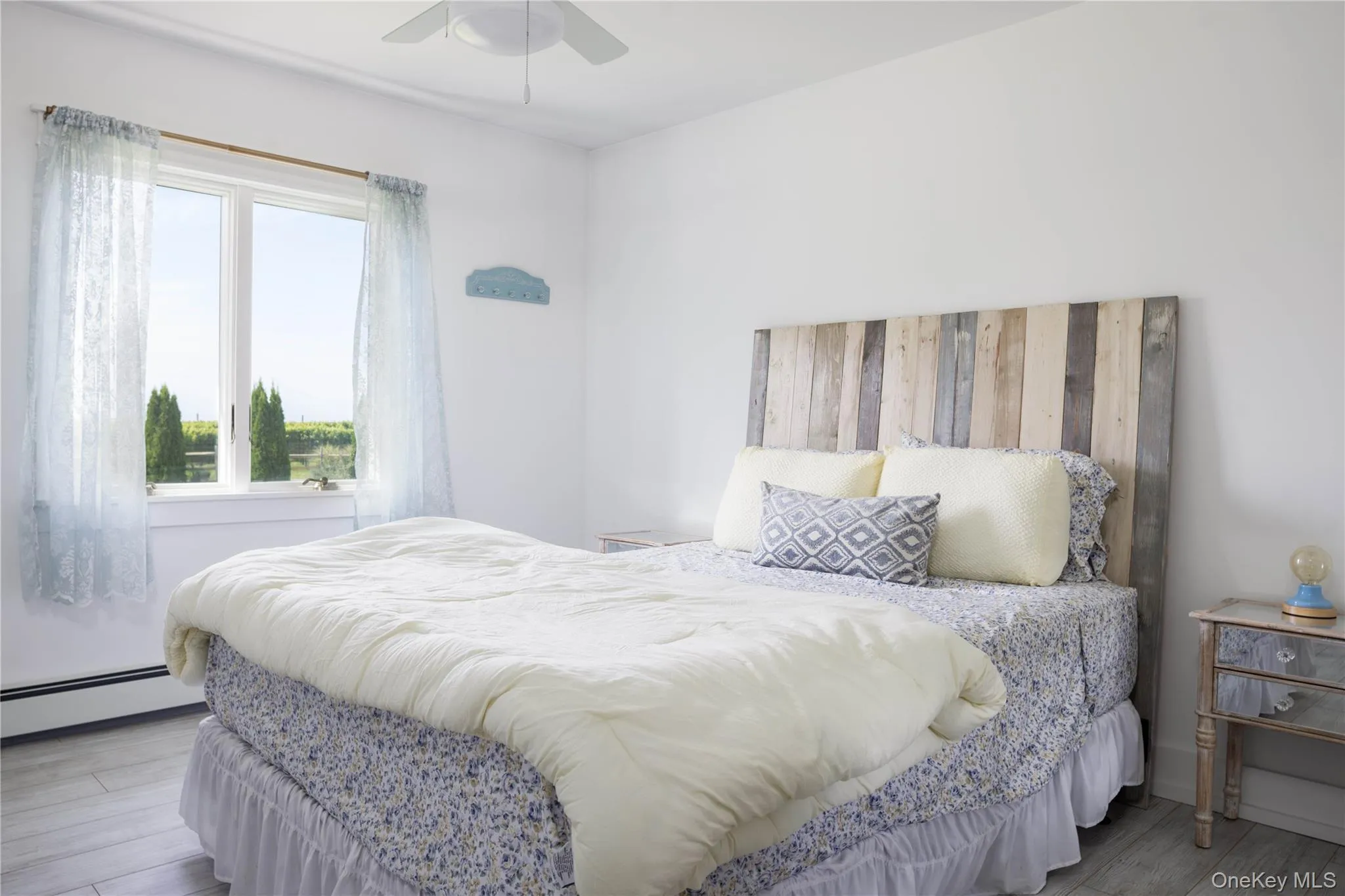 405 Birch Lane, Southold, NY, 3 Bedrooms Bedrooms, 7 Rooms Rooms,3 BathroomsBathrooms,Residential,For Rent,Birch,0,1045590 405 Birch Lane, Southold, NY, 3 Bedrooms Bedrooms, 7 Rooms Rooms,3 BathroomsBathrooms,Residential,For Rent,Birch,0,1045590