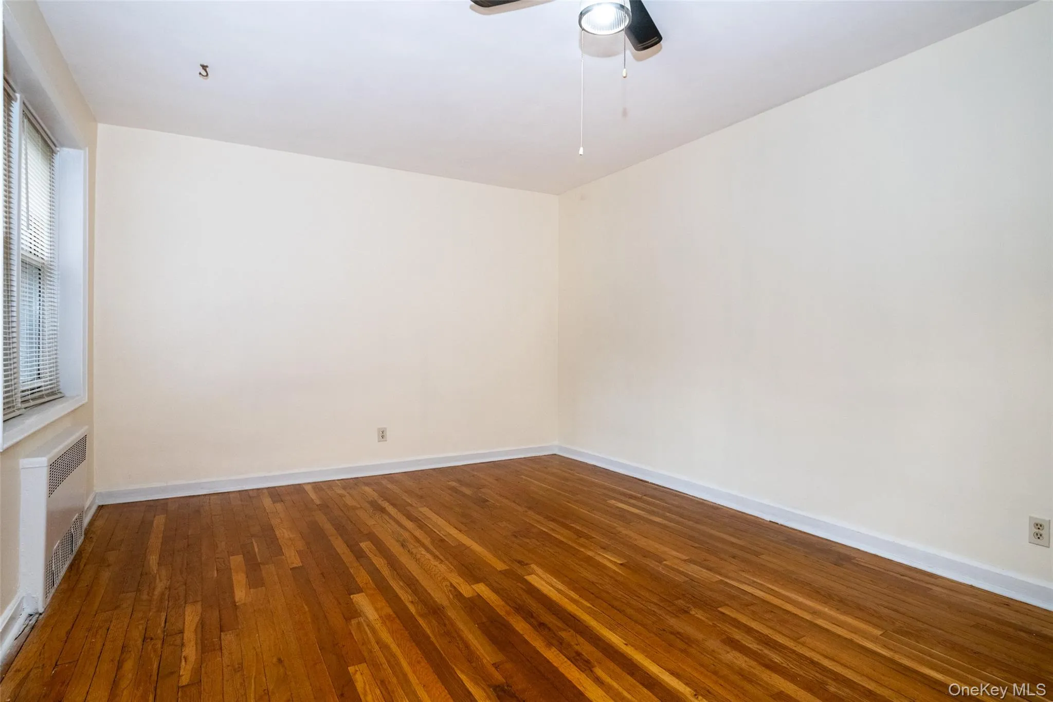 70 Locust, New Rochelle, NY, 1 Bedroom Bedrooms, 3 Rooms Rooms,1 BathroomBathrooms,Residential,For Rent,Locust,0,1045593 70 Locust, New Rochelle, NY, 1 Bedroom Bedrooms, 3 Rooms Rooms,1 BathroomBathrooms,Residential,For Rent,Locust,0,1045593