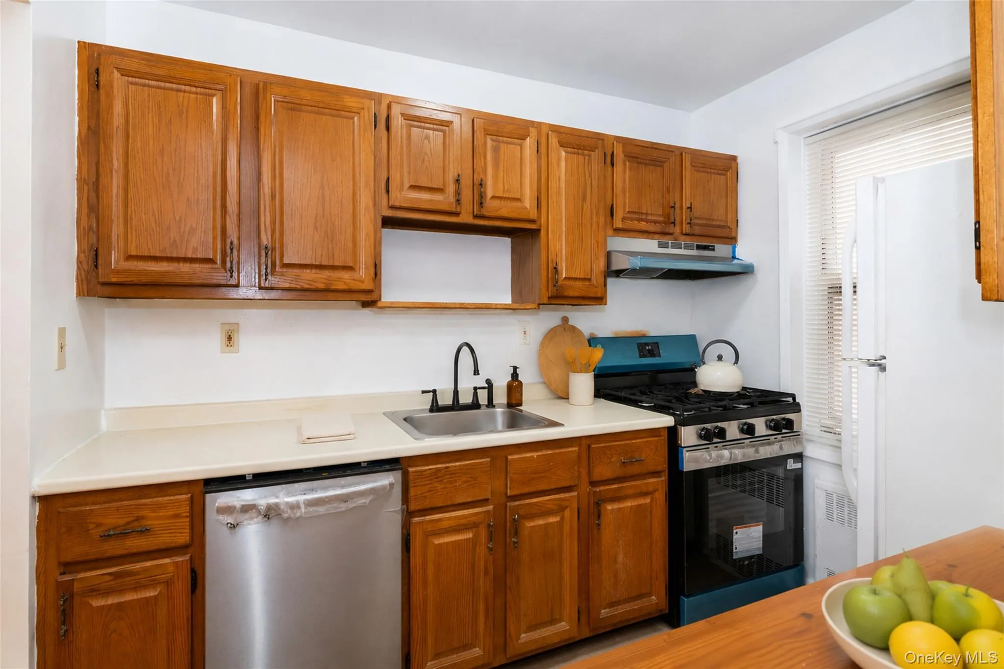 70 Locust, New Rochelle, NY, 1 Bedroom Bedrooms, 3 Rooms Rooms,1 BathroomBathrooms,Residential,For Rent,Locust,0,1045593 70 Locust, New Rochelle, NY, 1 Bedroom Bedrooms, 3 Rooms Rooms,1 BathroomBathrooms,Residential,For Rent,Locust,0,1045593