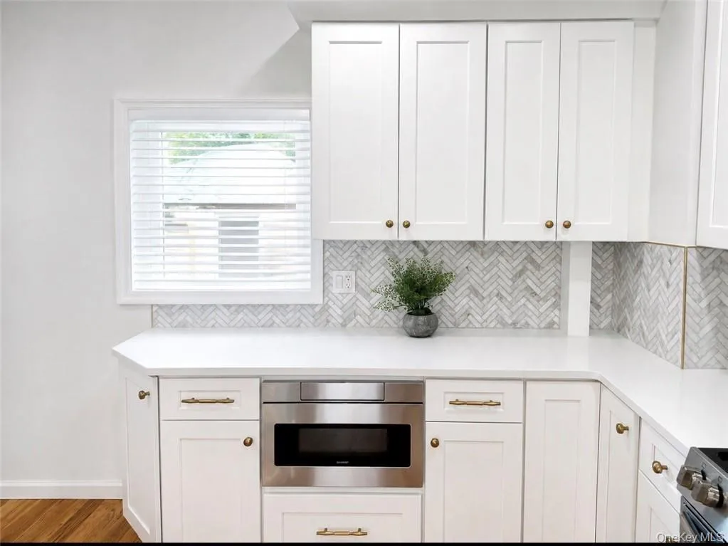 214 38th Street, New York, NY, 3 Bedrooms Bedrooms, 7 Rooms Rooms,2 BathroomsBathrooms,Residential,For Rent,38th,0,1045594 214 38th Street, New York, NY, 3 Bedrooms Bedrooms, 7 Rooms Rooms,2 BathroomsBathrooms,Residential,For Rent,38th,0,1045594