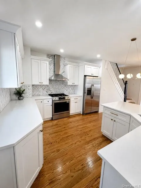 214 38th Street, New York, NY, 3 Bedrooms Bedrooms, 7 Rooms Rooms,2 BathroomsBathrooms,Residential,For Rent,38th,0,1045594 214 38th Street, New York, NY, 3 Bedrooms Bedrooms, 7 Rooms Rooms,2 BathroomsBathrooms,Residential,For Rent,38th,0,1045594