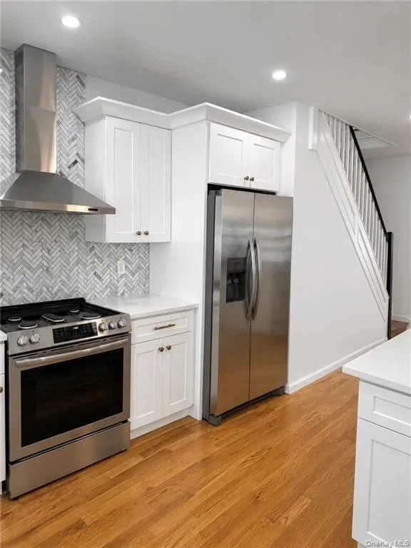 214 38th Street, New York, NY, 3 Bedrooms Bedrooms, 7 Rooms Rooms,2 BathroomsBathrooms,Residential,For Rent,38th,0,1045594 214 38th Street, New York, NY, 3 Bedrooms Bedrooms, 7 Rooms Rooms,2 BathroomsBathrooms,Residential,For Rent,38th,0,1045594