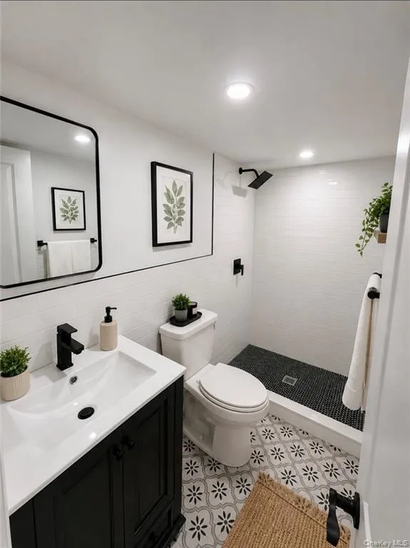 214 38th Street, New York, NY, 3 Bedrooms Bedrooms, 7 Rooms Rooms,2 BathroomsBathrooms,Residential,For Rent,38th,0,1045594 214 38th Street, New York, NY, 3 Bedrooms Bedrooms, 7 Rooms Rooms,2 BathroomsBathrooms,Residential,For Rent,38th,0,1045594