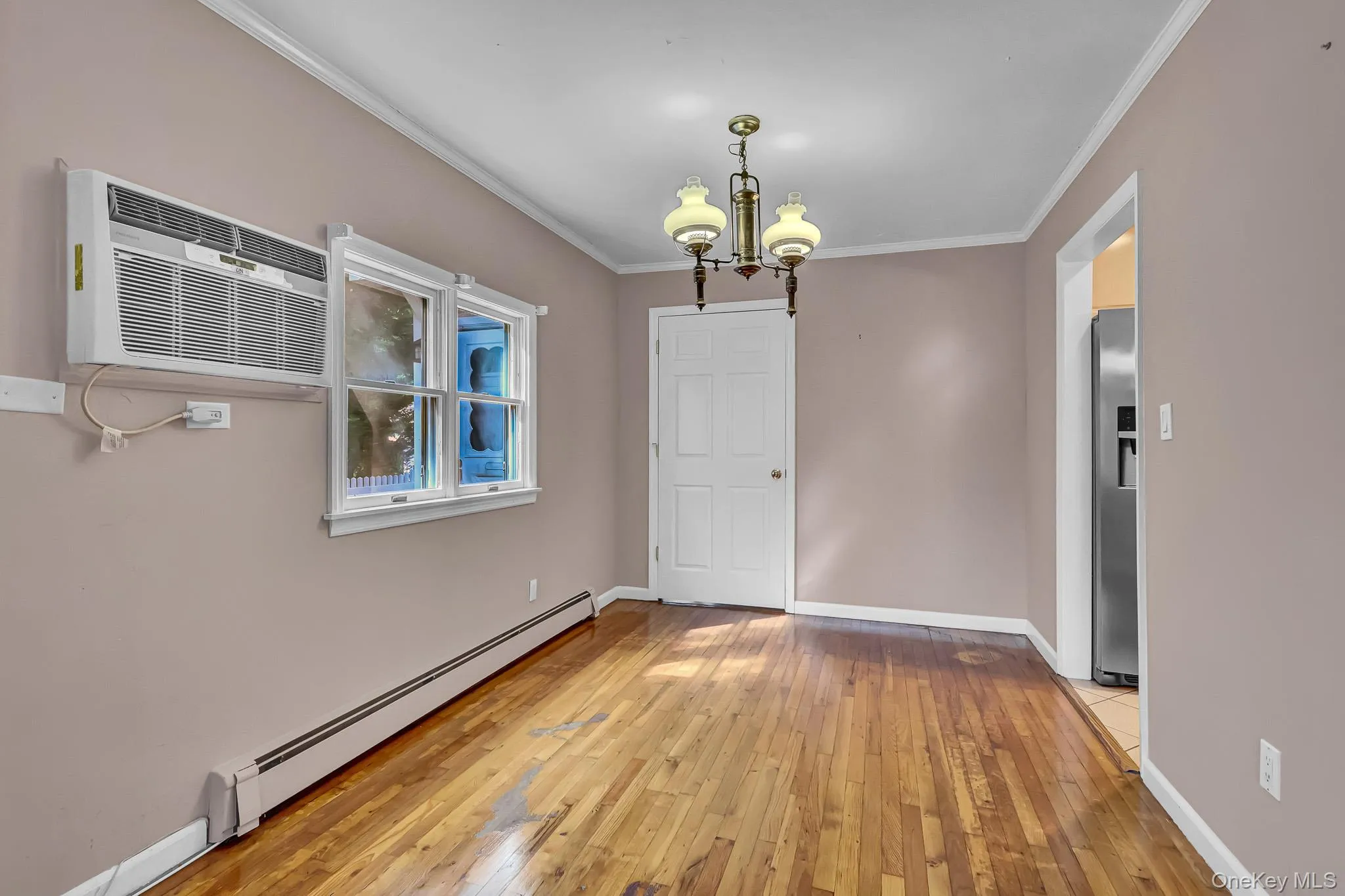 948 Simon Place, Hempstead, NY, 5 Bedrooms Bedrooms, 7 Rooms Rooms,2 BathroomsBathrooms,Residential,For Rent,Simon,0,1045598 948 Simon Place, Hempstead, NY, 5 Bedrooms Bedrooms, 7 Rooms Rooms,2 BathroomsBathrooms,Residential,For Rent,Simon,0,1045598