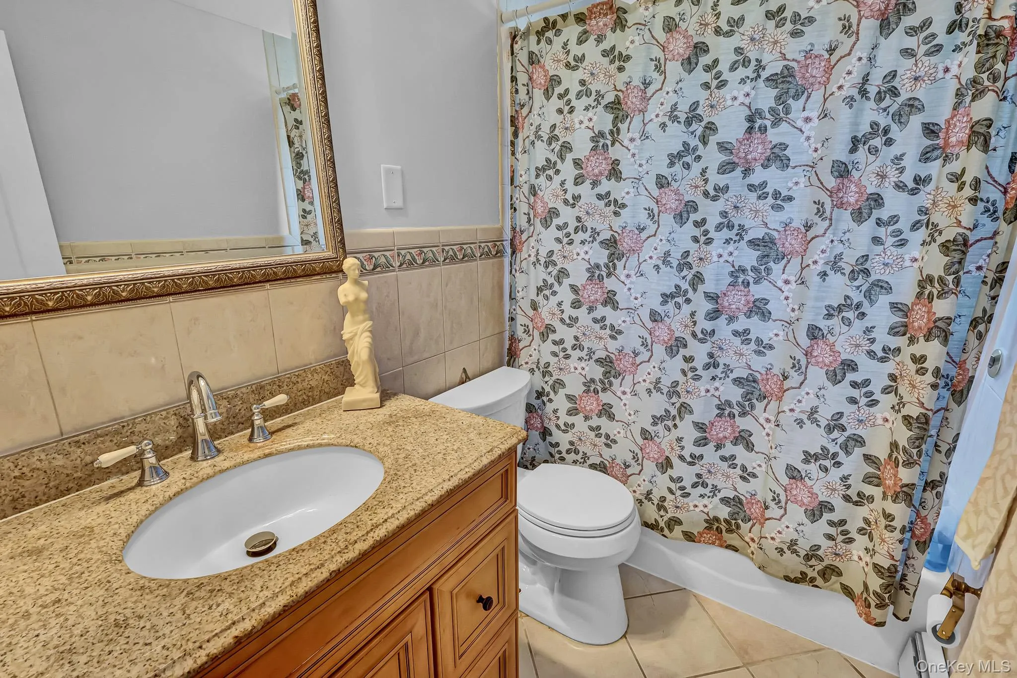 948 Simon Place, Hempstead, NY, 5 Bedrooms Bedrooms, 7 Rooms Rooms,2 BathroomsBathrooms,Residential,For Rent,Simon,0,1045598 948 Simon Place, Hempstead, NY, 5 Bedrooms Bedrooms, 7 Rooms Rooms,2 BathroomsBathrooms,Residential,For Rent,Simon,0,1045598