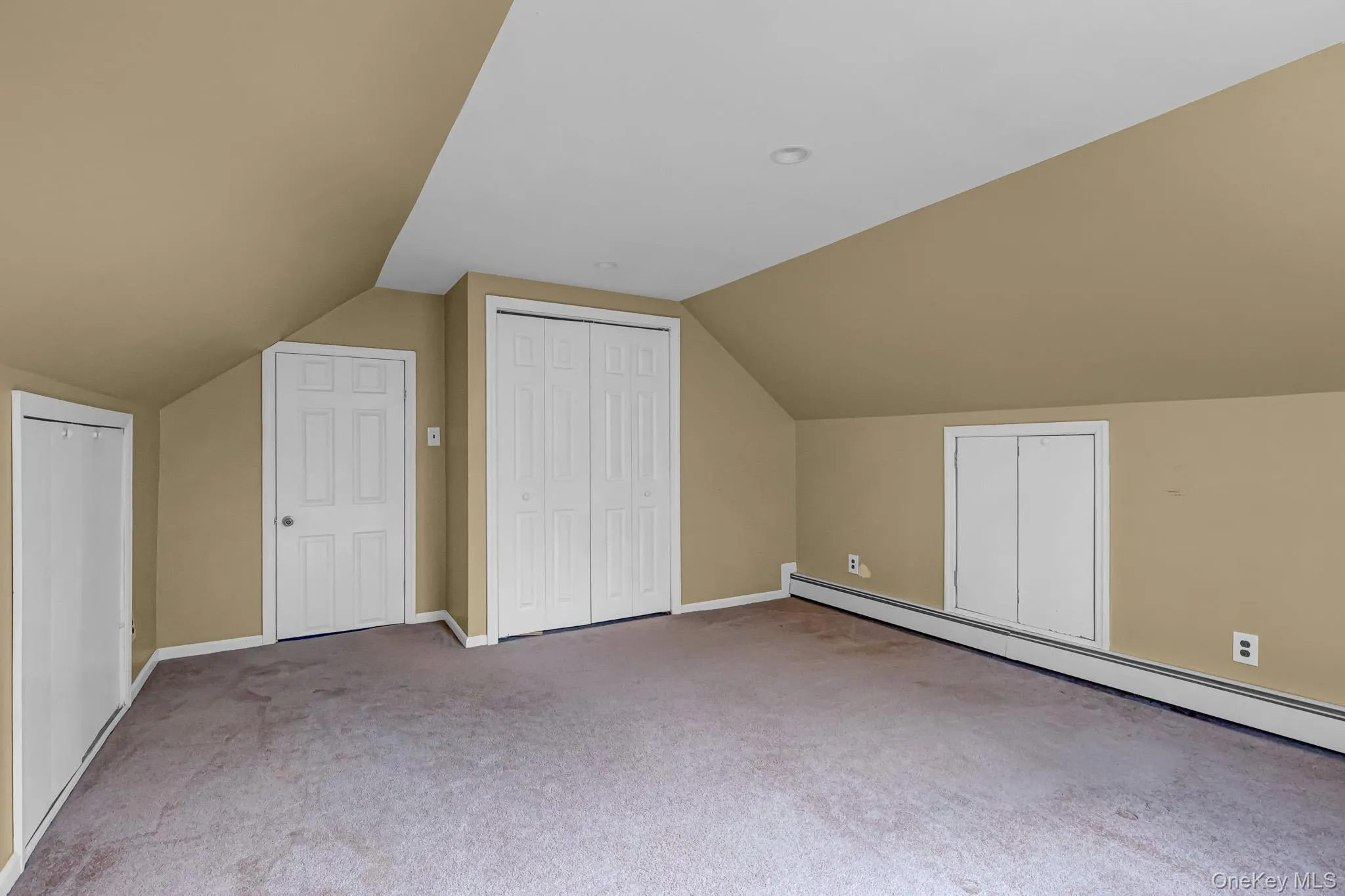 948 Simon Place, Hempstead, NY, 5 Bedrooms Bedrooms, 7 Rooms Rooms,2 BathroomsBathrooms,Residential,For Rent,Simon,0,1045598 948 Simon Place, Hempstead, NY, 5 Bedrooms Bedrooms, 7 Rooms Rooms,2 BathroomsBathrooms,Residential,For Rent,Simon,0,1045598