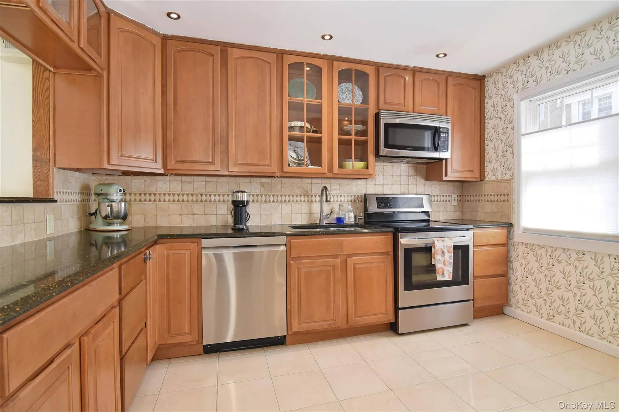 124 Texas Avenue, Yonkers, NY, 3 Bedrooms Bedrooms, 6 Rooms Rooms,1 BathroomBathrooms,Residential,For Rent,Texas,0,1045604 124 Texas Avenue, Yonkers, NY, 3 Bedrooms Bedrooms, 6 Rooms Rooms,1 BathroomBathrooms,Residential,For Rent,Texas,0,1045604