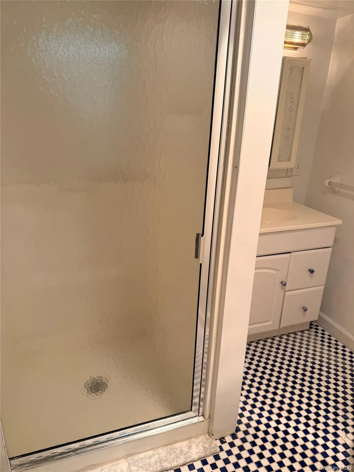 9 Valley View Drive, Yonkers, NY, 4 Bedrooms Bedrooms, 8 Rooms Rooms,3 BathroomsBathrooms,Residential,For Rent,Valley View,0,1045608 9 Valley View Drive, Yonkers, NY, 4 Bedrooms Bedrooms, 8 Rooms Rooms,3 BathroomsBathrooms,Residential,For Rent,Valley View,0,1045608