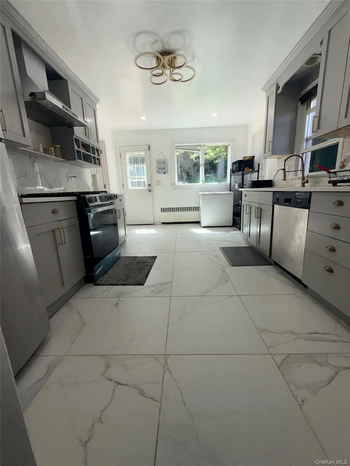 9 Valley View Drive, Yonkers, NY, 4 Bedrooms Bedrooms, 8 Rooms Rooms,3 BathroomsBathrooms,Residential,For Rent,Valley View,0,1045608 9 Valley View Drive, Yonkers, NY, 4 Bedrooms Bedrooms, 8 Rooms Rooms,3 BathroomsBathrooms,Residential,For Rent,Valley View,0,1045608