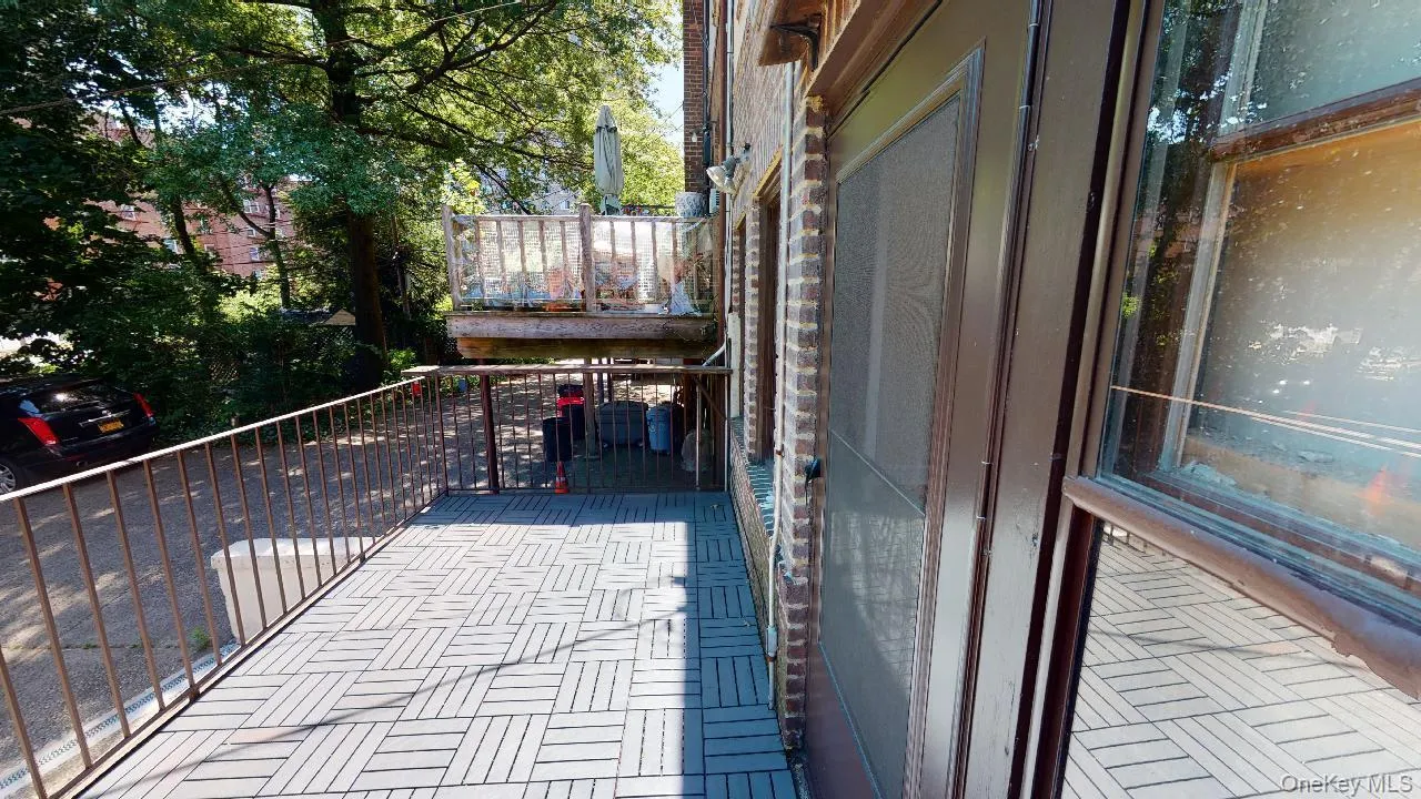 382 Burns Street, New York, NY, 3 Bedrooms Bedrooms, 5 Rooms Rooms,2 BathroomsBathrooms,Residential Lease,For Rent,Burns,0,1045613 382 Burns Street, New York, NY, 3 Bedrooms Bedrooms, 5 Rooms Rooms,2 BathroomsBathrooms,Residential Lease,For Rent,Burns,0,1045613