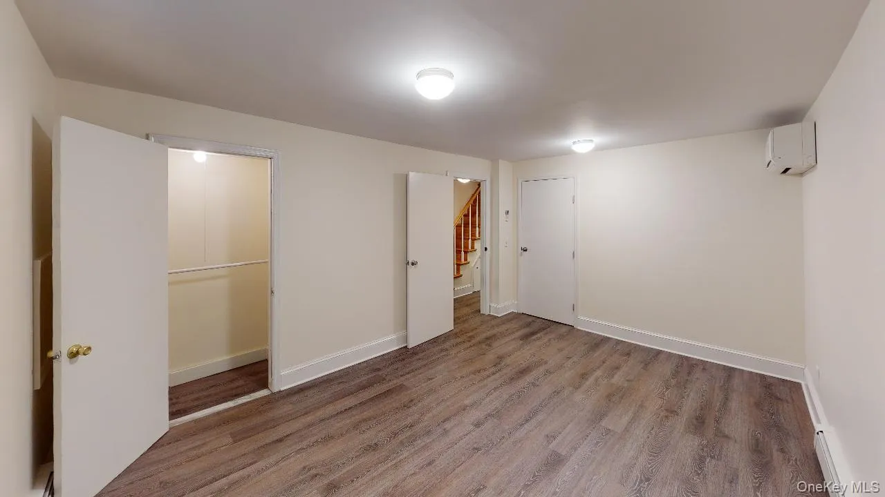 382 Burns Street, New York, NY, 3 Bedrooms Bedrooms, 5 Rooms Rooms,2 BathroomsBathrooms,Residential Lease,For Rent,Burns,0,1045613 382 Burns Street, New York, NY, 3 Bedrooms Bedrooms, 5 Rooms Rooms,2 BathroomsBathrooms,Residential Lease,For Rent,Burns,0,1045613