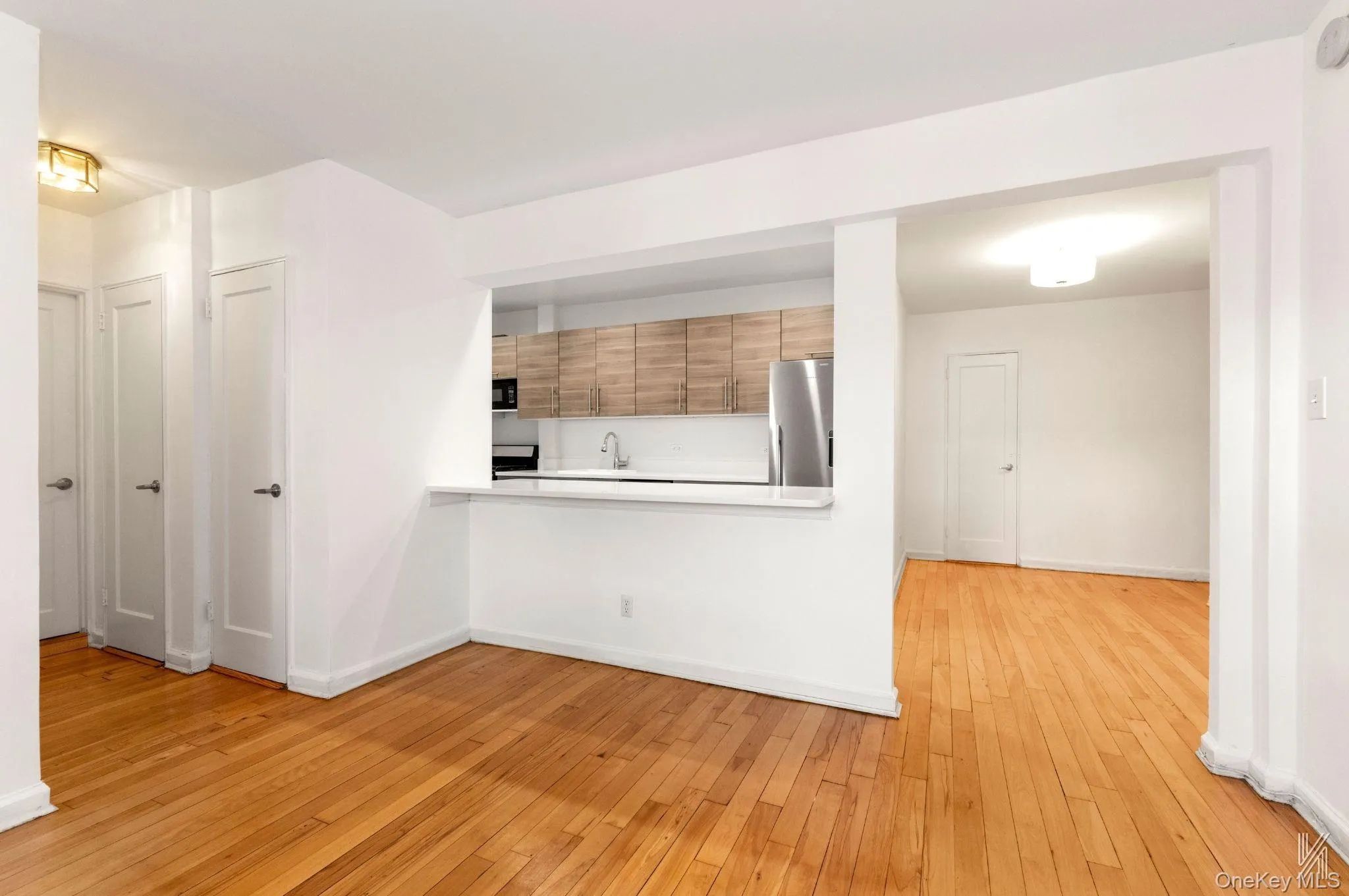 39-25 51st Street, New York, NY, 1 Bedroom Bedrooms, 4 Rooms Rooms,1 BathroomBathrooms,Residential,For Rent,51st,0,1045617 39-25 51st Street, New York, NY, 1 Bedroom Bedrooms, 4 Rooms Rooms,1 BathroomBathrooms,Residential,For Rent,51st,0,1045617
