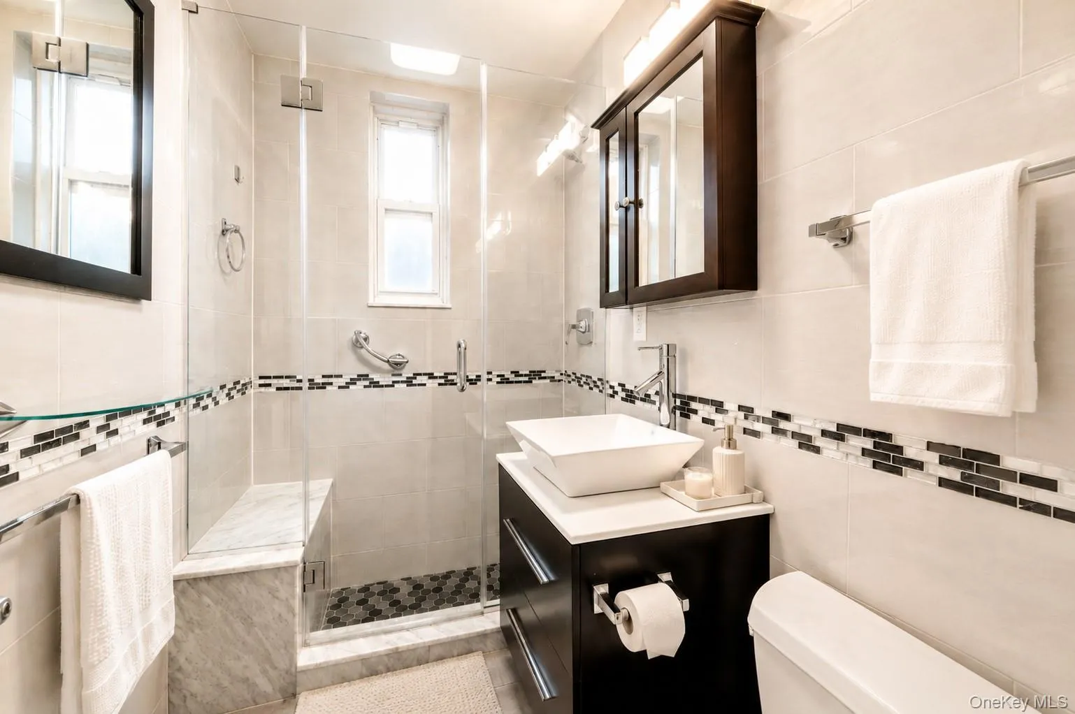 39-25 51st Street, New York, NY, 1 Bedroom Bedrooms, 4 Rooms Rooms,1 BathroomBathrooms,Residential,For Rent,51st,0,1045617 39-25 51st Street, New York, NY, 1 Bedroom Bedrooms, 4 Rooms Rooms,1 BathroomBathrooms,Residential,For Rent,51st,0,1045617
