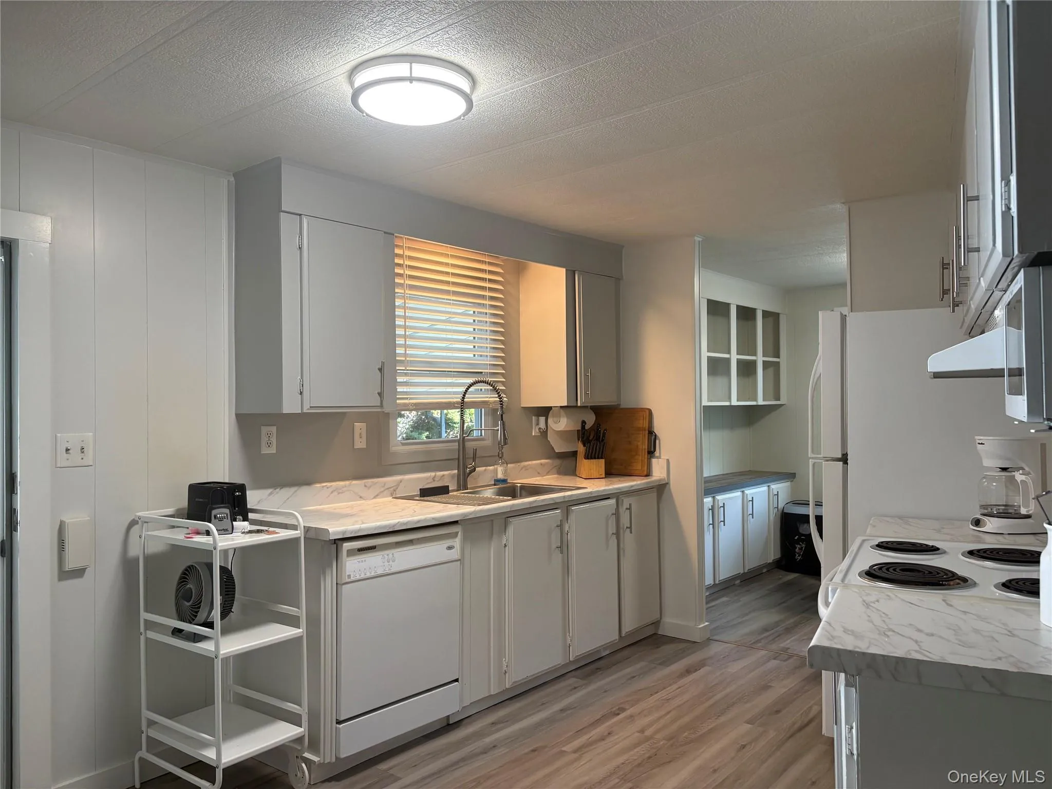 525/124 Riverleigh Avenue, Riverhead, NY, 2 Bedrooms Bedrooms, 8 Rooms Rooms,2 BathroomsBathrooms,Residential,For Rent,Riverleigh,0,1045620 525/124 Riverleigh Avenue, Riverhead, NY, 2 Bedrooms Bedrooms, 8 Rooms Rooms,2 BathroomsBathrooms,Residential,For Rent,Riverleigh,0,1045620