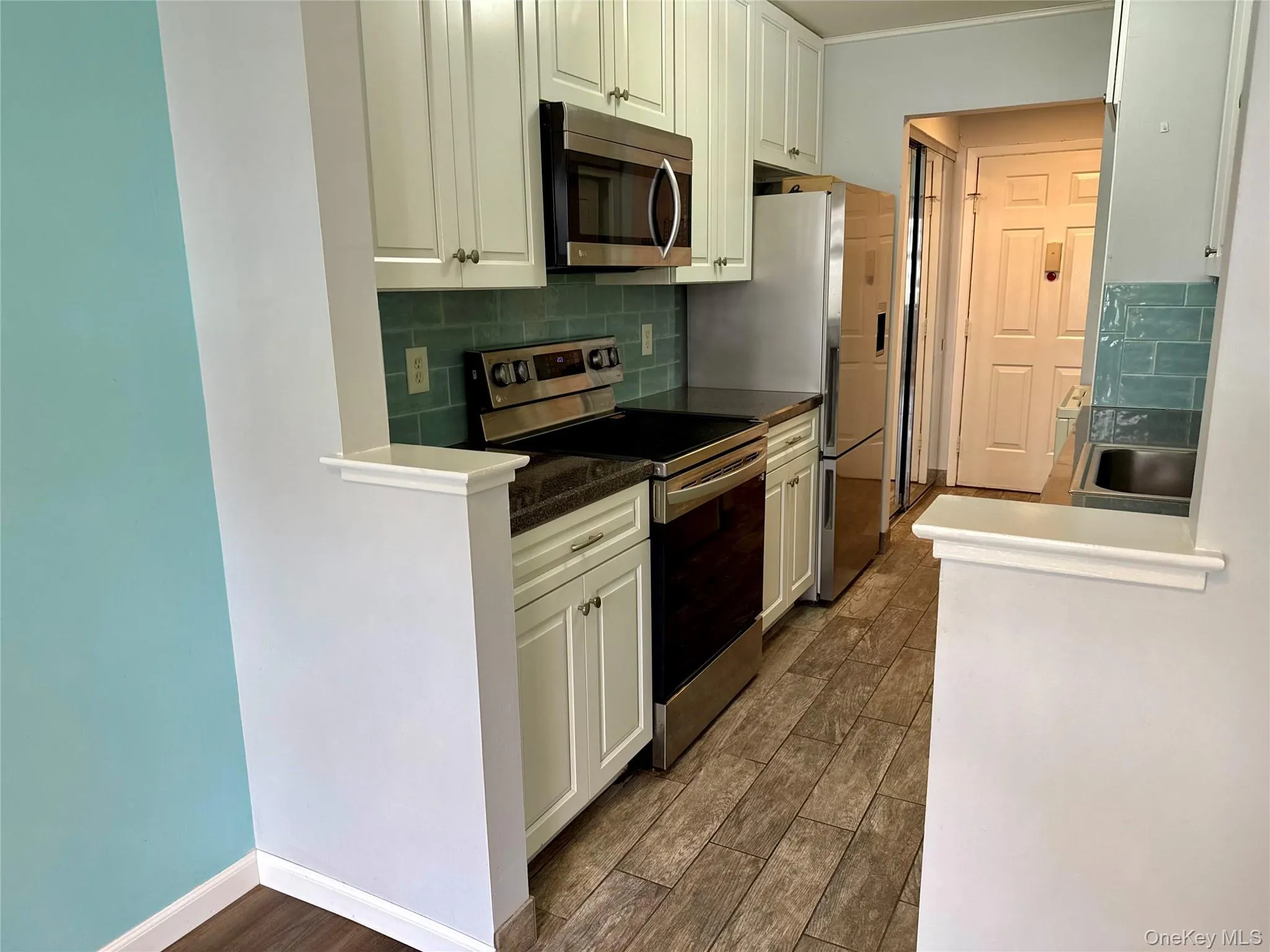 11 Skyline Drive, Fishkill, NY, 2 Bedrooms Bedrooms, 5 Rooms Rooms,2 BathroomsBathrooms,Residential,For Rent,Skyline,0,1045627 11 Skyline Drive, Fishkill, NY, 2 Bedrooms Bedrooms, 5 Rooms Rooms,2 BathroomsBathrooms,Residential,For Rent,Skyline,0,1045627