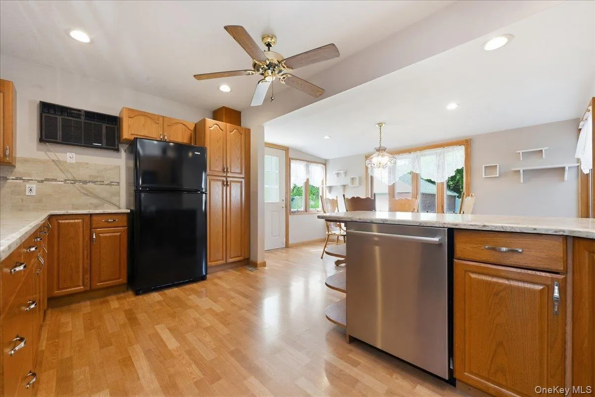 303 Caroline Avenue, Hempstead, NY, 4 Bedrooms Bedrooms, 7 Rooms Rooms,2 BathroomsBathrooms,Residential,For Rent,Caroline,0,1045629 303 Caroline Avenue, Hempstead, NY, 4 Bedrooms Bedrooms, 7 Rooms Rooms,2 BathroomsBathrooms,Residential,For Rent,Caroline,0,1045629