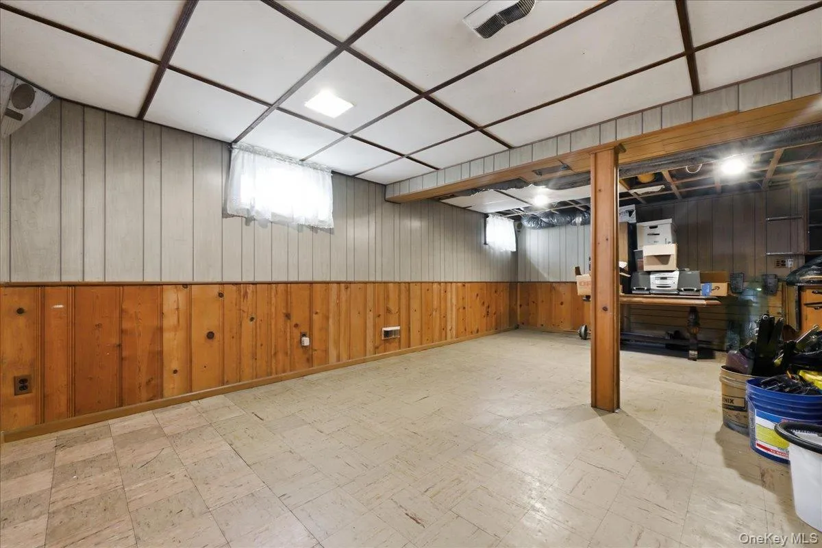 303 Caroline Avenue, Hempstead, NY, 4 Bedrooms Bedrooms, 7 Rooms Rooms,2 BathroomsBathrooms,Residential,For Rent,Caroline,0,1045629 303 Caroline Avenue, Hempstead, NY, 4 Bedrooms Bedrooms, 7 Rooms Rooms,2 BathroomsBathrooms,Residential,For Rent,Caroline,0,1045629