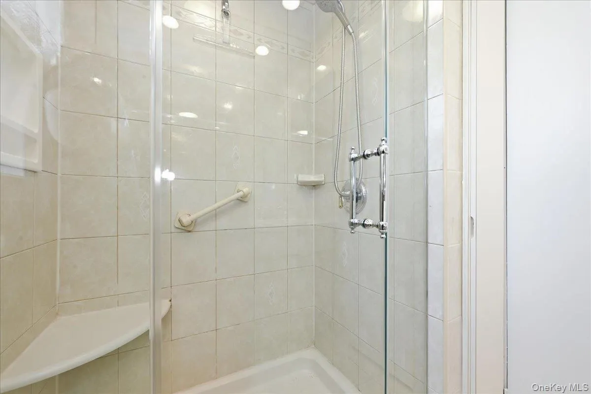 303 Caroline Avenue, Hempstead, NY, 4 Bedrooms Bedrooms, 7 Rooms Rooms,2 BathroomsBathrooms,Residential,For Rent,Caroline,0,1045629 303 Caroline Avenue, Hempstead, NY, 4 Bedrooms Bedrooms, 7 Rooms Rooms,2 BathroomsBathrooms,Residential,For Rent,Caroline,0,1045629