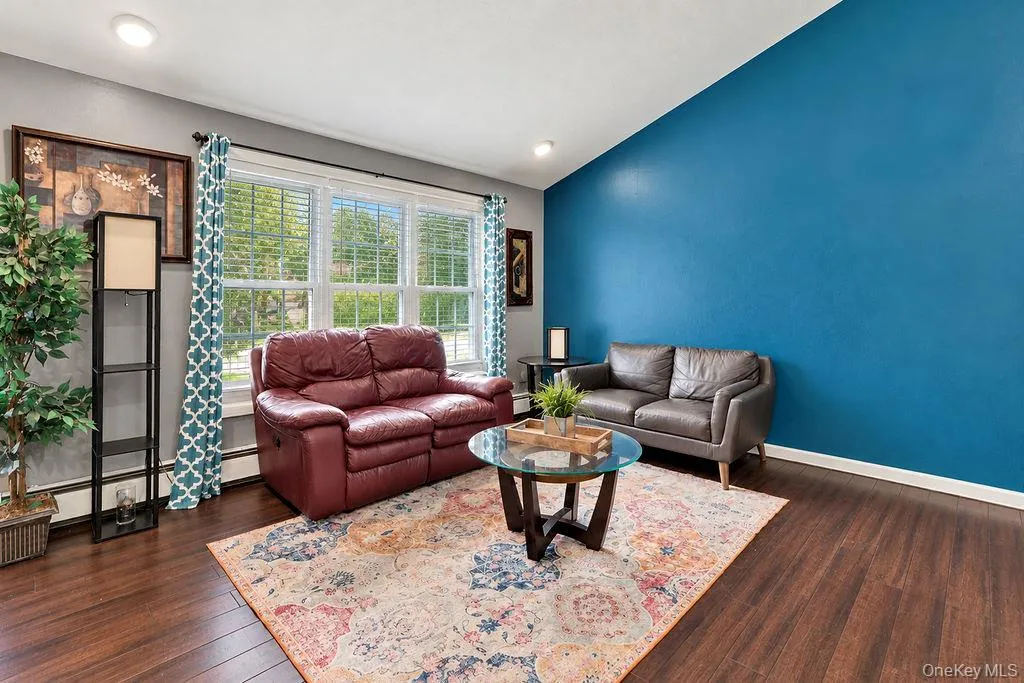 Expansive Windows Expansive Windows