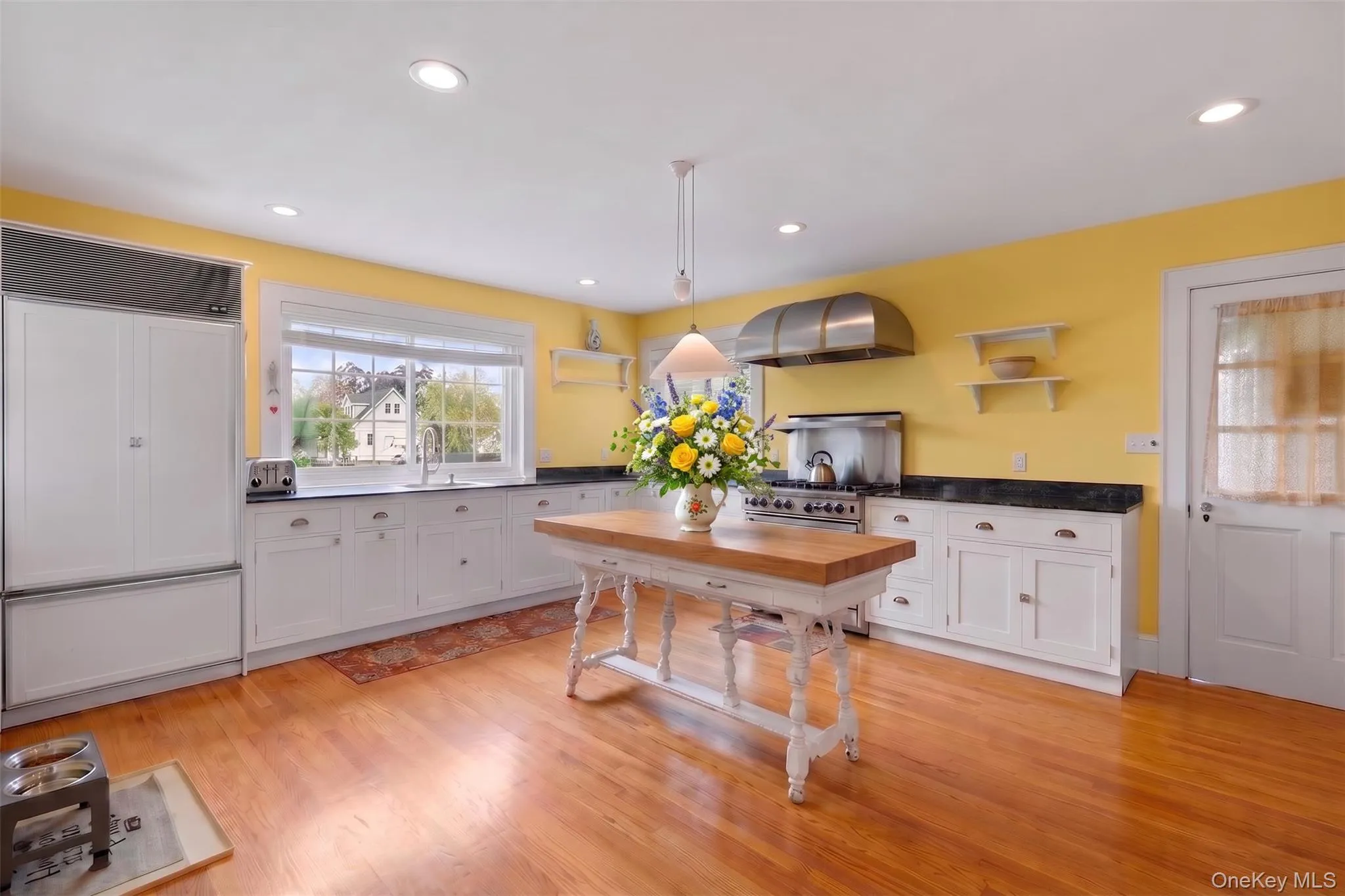 1 Dewey Avenue, Babylon, NY, 3 Bedrooms Bedrooms, 9 Rooms Rooms,2 BathroomsBathrooms,Residential,For Rent,Dewey,0,1045637 1 Dewey Avenue, Babylon, NY, 3 Bedrooms Bedrooms, 9 Rooms Rooms,2 BathroomsBathrooms,Residential,For Rent,Dewey,0,1045637