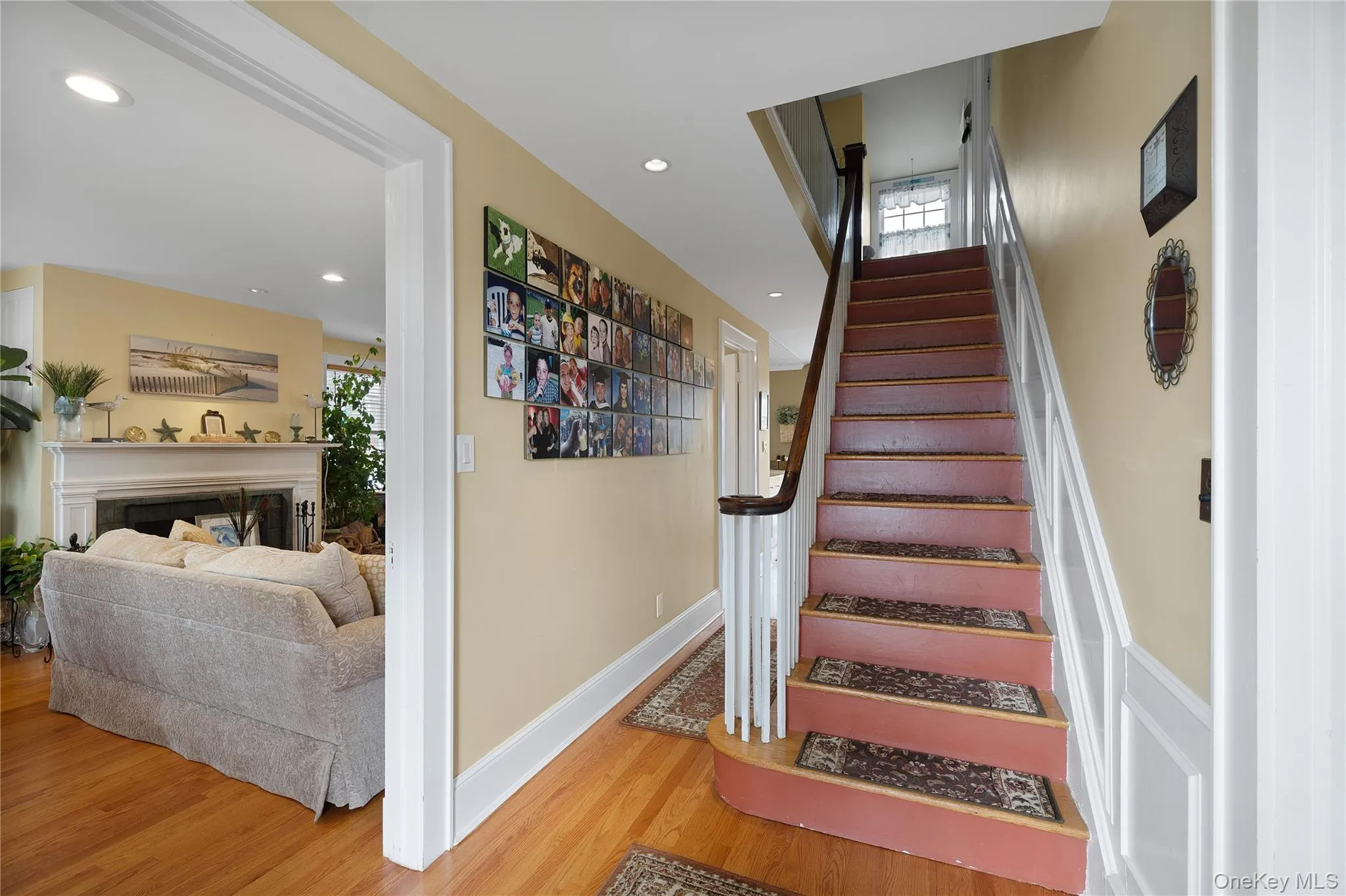 1 Dewey Avenue, Babylon, NY, 3 Bedrooms Bedrooms, 9 Rooms Rooms,2 BathroomsBathrooms,Residential,For Rent,Dewey,0,1045637 1 Dewey Avenue, Babylon, NY, 3 Bedrooms Bedrooms, 9 Rooms Rooms,2 BathroomsBathrooms,Residential,For Rent,Dewey,0,1045637
