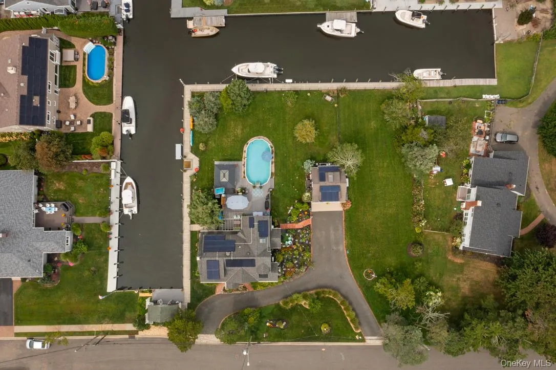 1 Dewey Avenue, Babylon, NY, 3 Bedrooms Bedrooms, 9 Rooms Rooms,2 BathroomsBathrooms,Residential,For Rent,Dewey,0,1045637 1 Dewey Avenue, Babylon, NY, 3 Bedrooms Bedrooms, 9 Rooms Rooms,2 BathroomsBathrooms,Residential,For Rent,Dewey,0,1045637