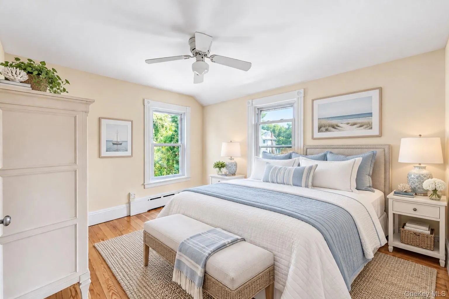 16 Grove Street, Babylon, NY, 3 Bedrooms Bedrooms, 5 Rooms Rooms,2 BathroomsBathrooms,Residential,For Rent,Grove,0,1045639 16 Grove Street, Babylon, NY, 3 Bedrooms Bedrooms, 5 Rooms Rooms,2 BathroomsBathrooms,Residential,For Rent,Grove,0,1045639