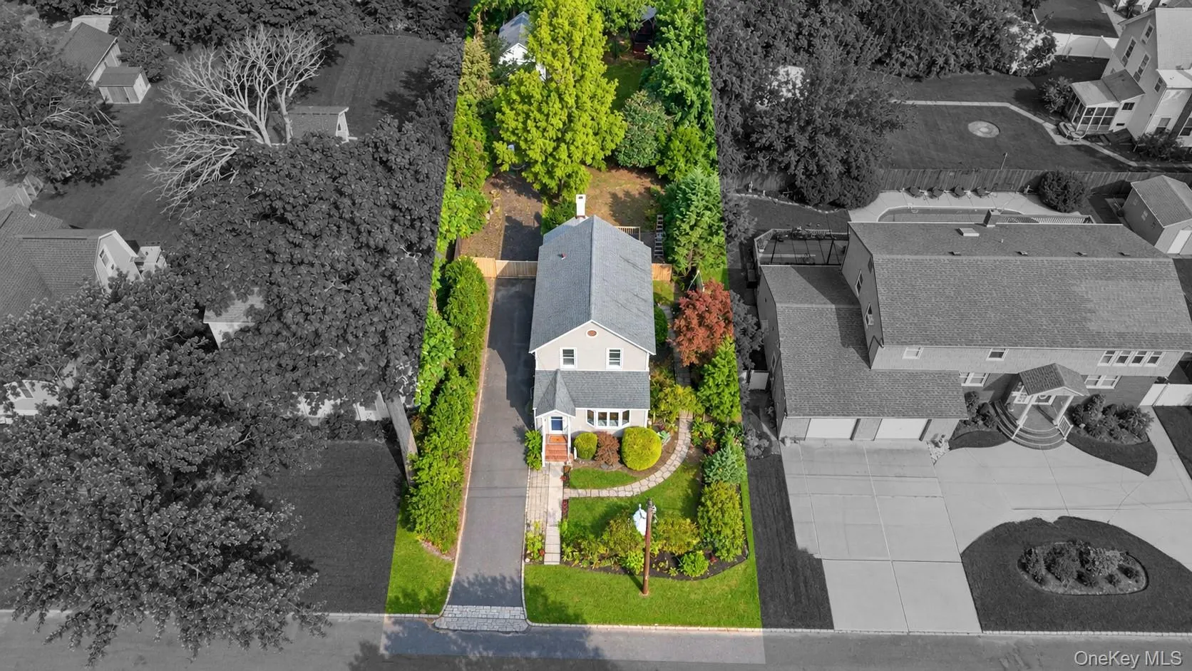 16 Grove Street, Babylon, NY, 3 Bedrooms Bedrooms, 5 Rooms Rooms,2 BathroomsBathrooms,Residential,For Rent,Grove,0,1045639 16 Grove Street, Babylon, NY, 3 Bedrooms Bedrooms, 5 Rooms Rooms,2 BathroomsBathrooms,Residential,For Rent,Grove,0,1045639