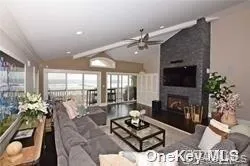 1051 Oceanfront, Long Beach, NY, 3 Bedrooms Bedrooms, 7 Rooms Rooms,2 BathroomsBathrooms,Residential Lease,For Rent,Oceanfront,0,1045640 1051 Oceanfront, Long Beach, NY, 3 Bedrooms Bedrooms, 7 Rooms Rooms,2 BathroomsBathrooms,Residential Lease,For Rent,Oceanfront,0,1045640