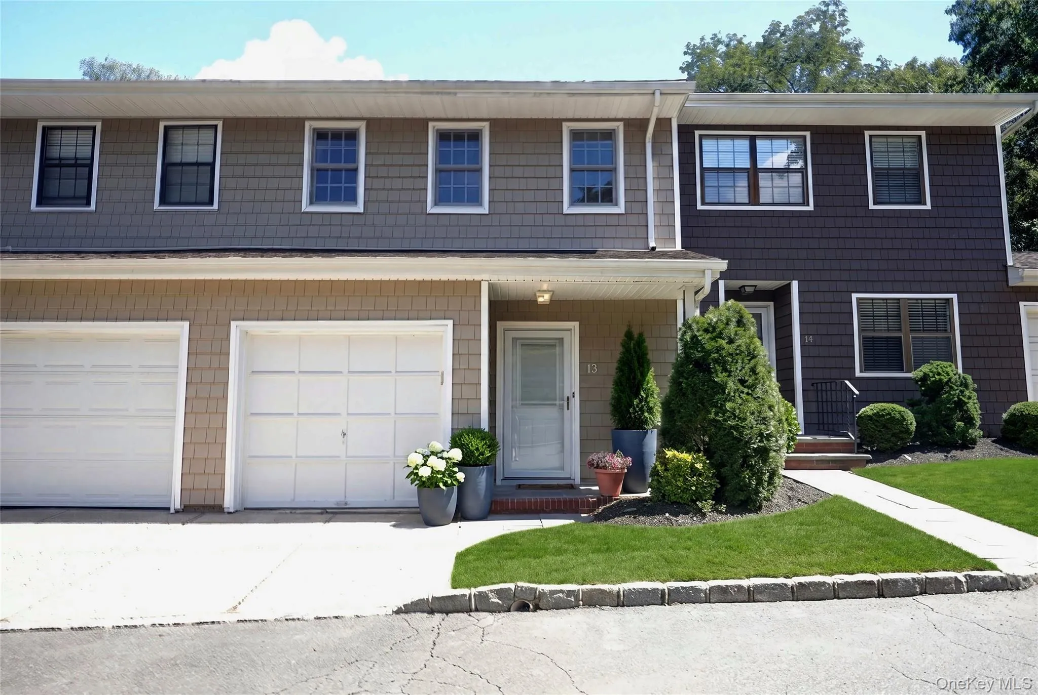 13 Pine Street, Huntington, NY, 2 Bedrooms Bedrooms, 5 Rooms Rooms,2 BathroomsBathrooms,Residential,For Rent,Pine,0,1045641 13 Pine Street, Huntington, NY, 2 Bedrooms Bedrooms, 5 Rooms Rooms,2 BathroomsBathrooms,Residential,For Rent,Pine,0,1045641