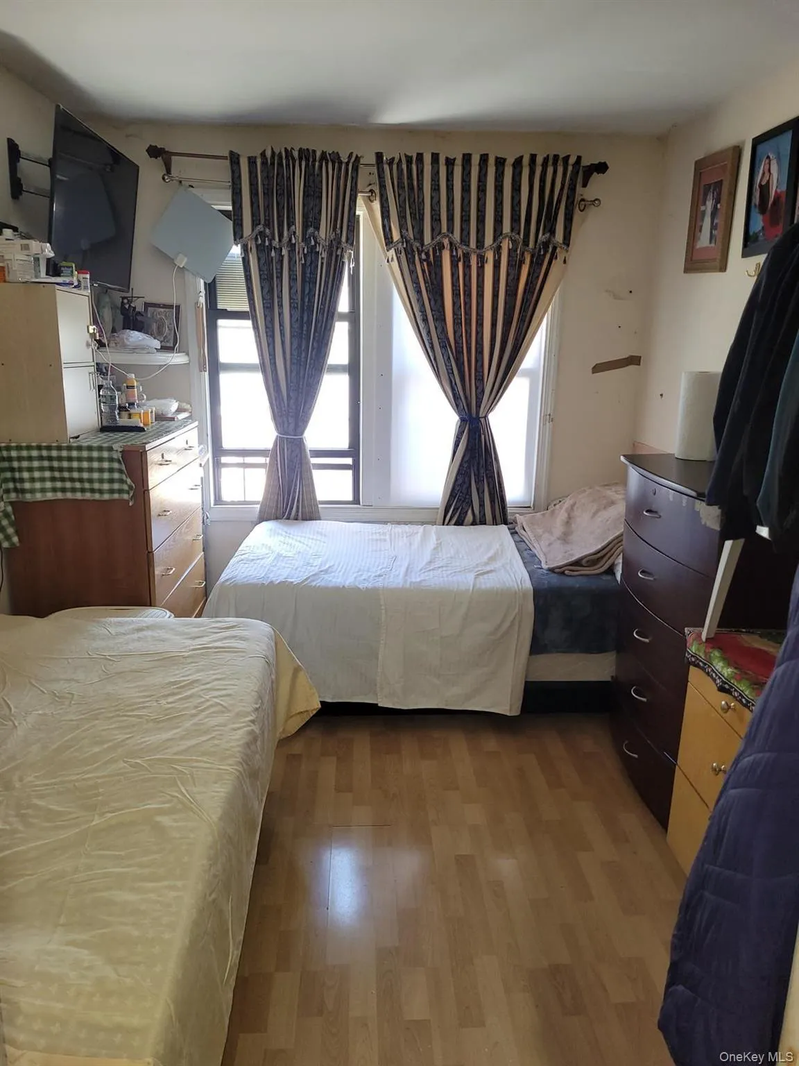 2354 97th Street, New York, NY, 5 Bedrooms Bedrooms, 10 Rooms Rooms,2 BathroomsBathrooms,Residential,For Rent,97th,0,1045642 2354 97th Street, New York, NY, 5 Bedrooms Bedrooms, 10 Rooms Rooms,2 BathroomsBathrooms,Residential,For Rent,97th,0,1045642