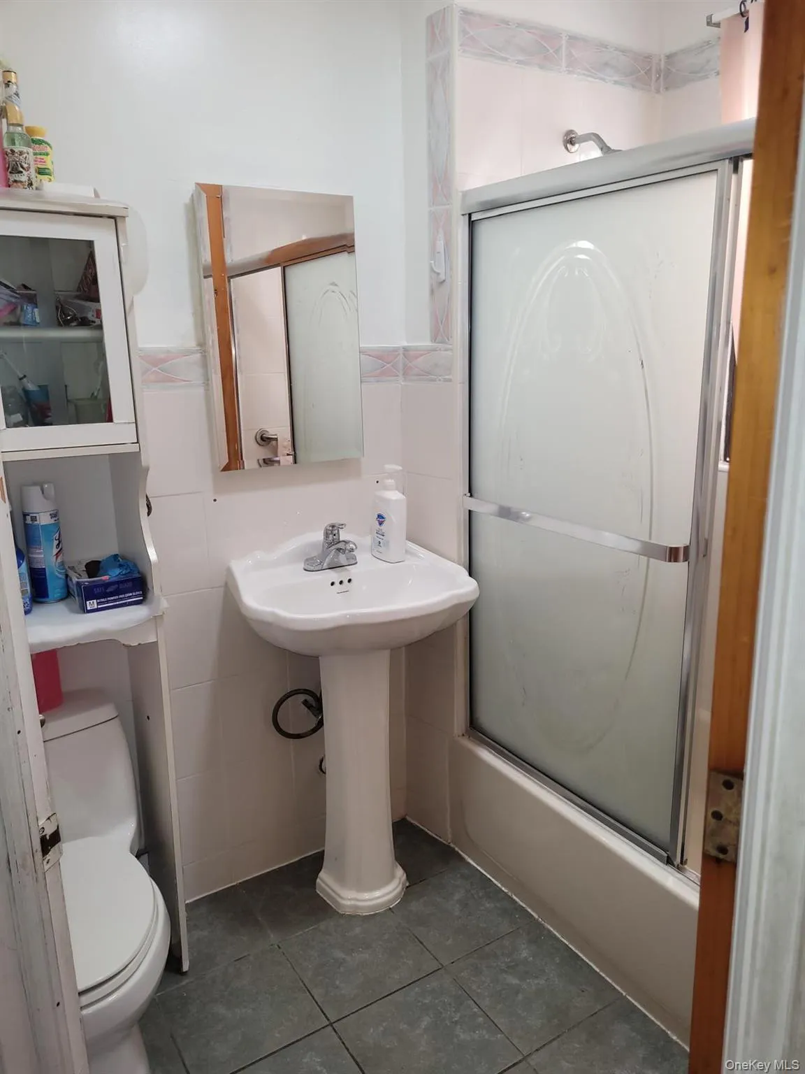 2354 97th Street, New York, NY, 5 Bedrooms Bedrooms, 10 Rooms Rooms,2 BathroomsBathrooms,Residential,For Rent,97th,0,1045642 2354 97th Street, New York, NY, 5 Bedrooms Bedrooms, 10 Rooms Rooms,2 BathroomsBathrooms,Residential,For Rent,97th,0,1045642