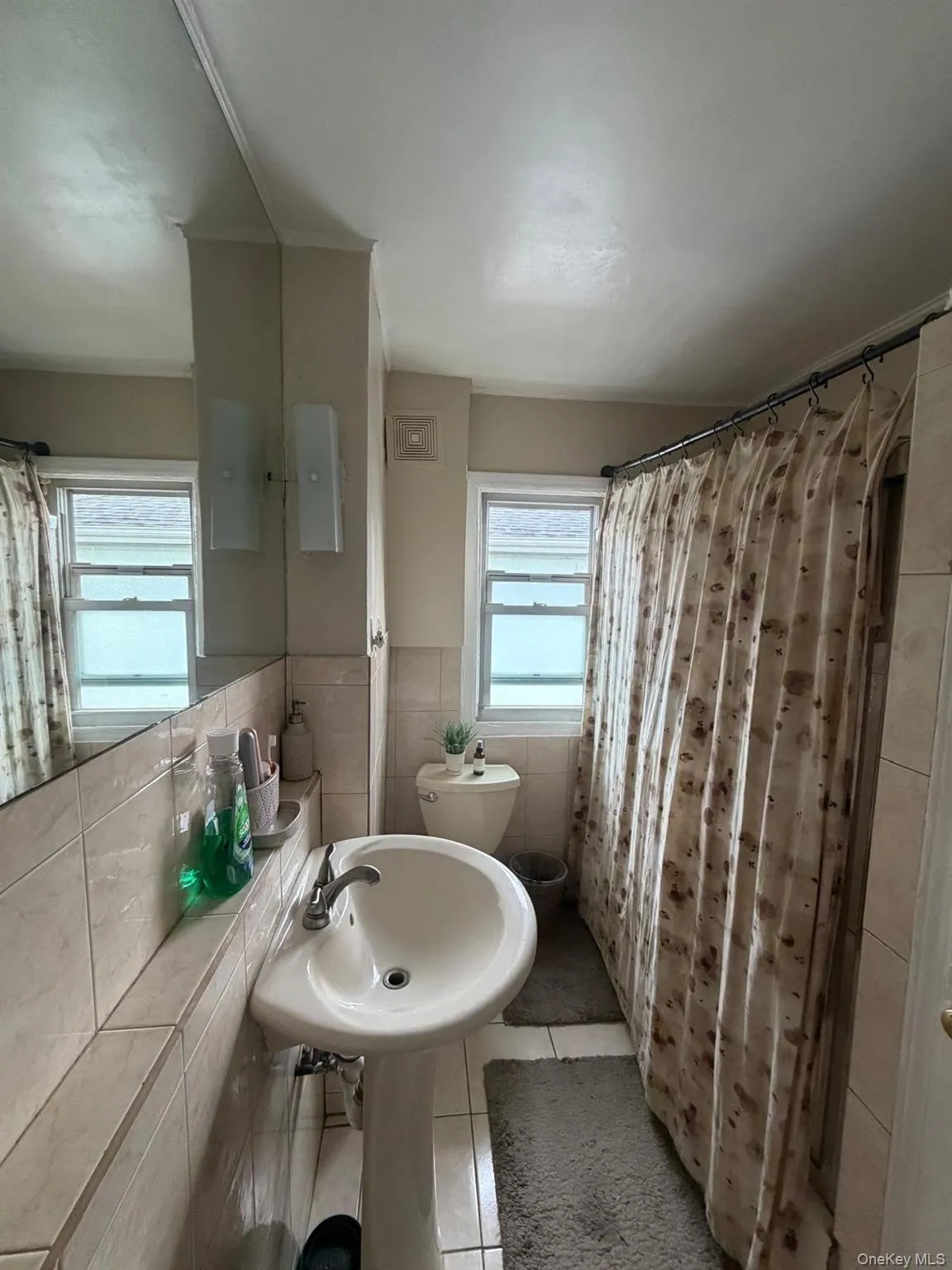 2354 97th Street, New York, NY, 5 Bedrooms Bedrooms, 10 Rooms Rooms,2 BathroomsBathrooms,Residential,For Rent,97th,0,1045642 2354 97th Street, New York, NY, 5 Bedrooms Bedrooms, 10 Rooms Rooms,2 BathroomsBathrooms,Residential,For Rent,97th,0,1045642