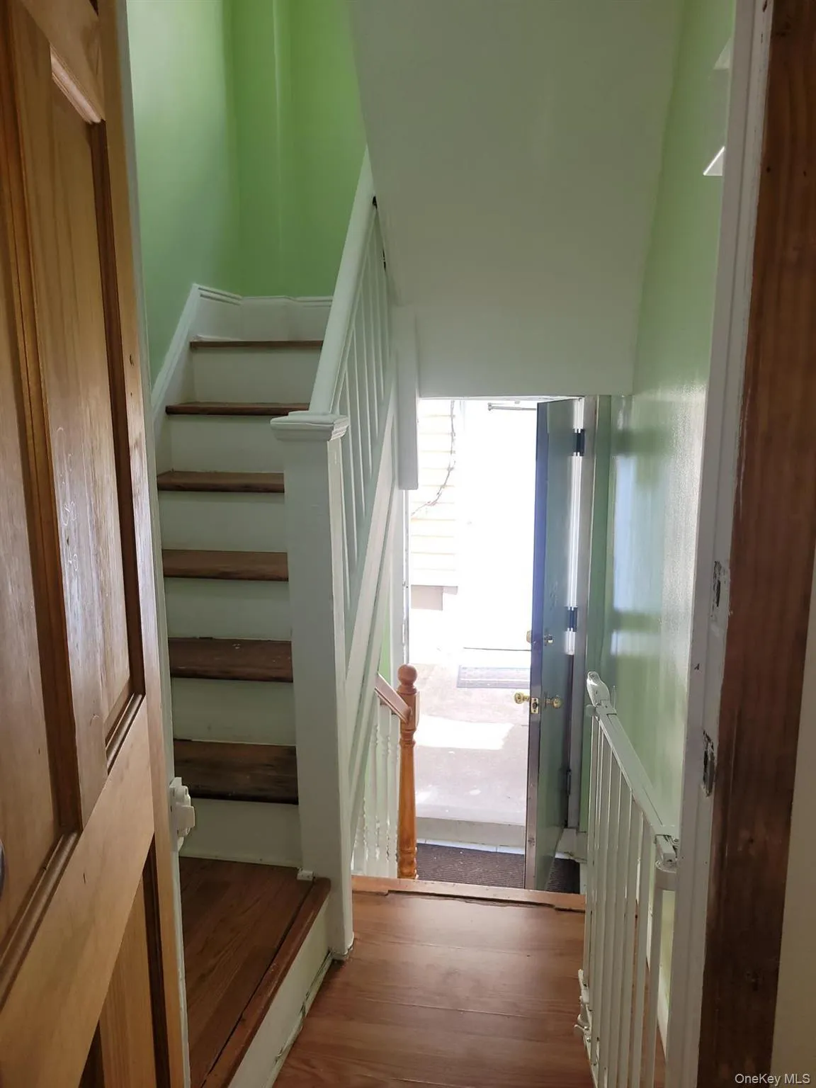 2354 97th Street, New York, NY, 5 Bedrooms Bedrooms, 10 Rooms Rooms,2 BathroomsBathrooms,Residential,For Rent,97th,0,1045642 2354 97th Street, New York, NY, 5 Bedrooms Bedrooms, 10 Rooms Rooms,2 BathroomsBathrooms,Residential,For Rent,97th,0,1045642