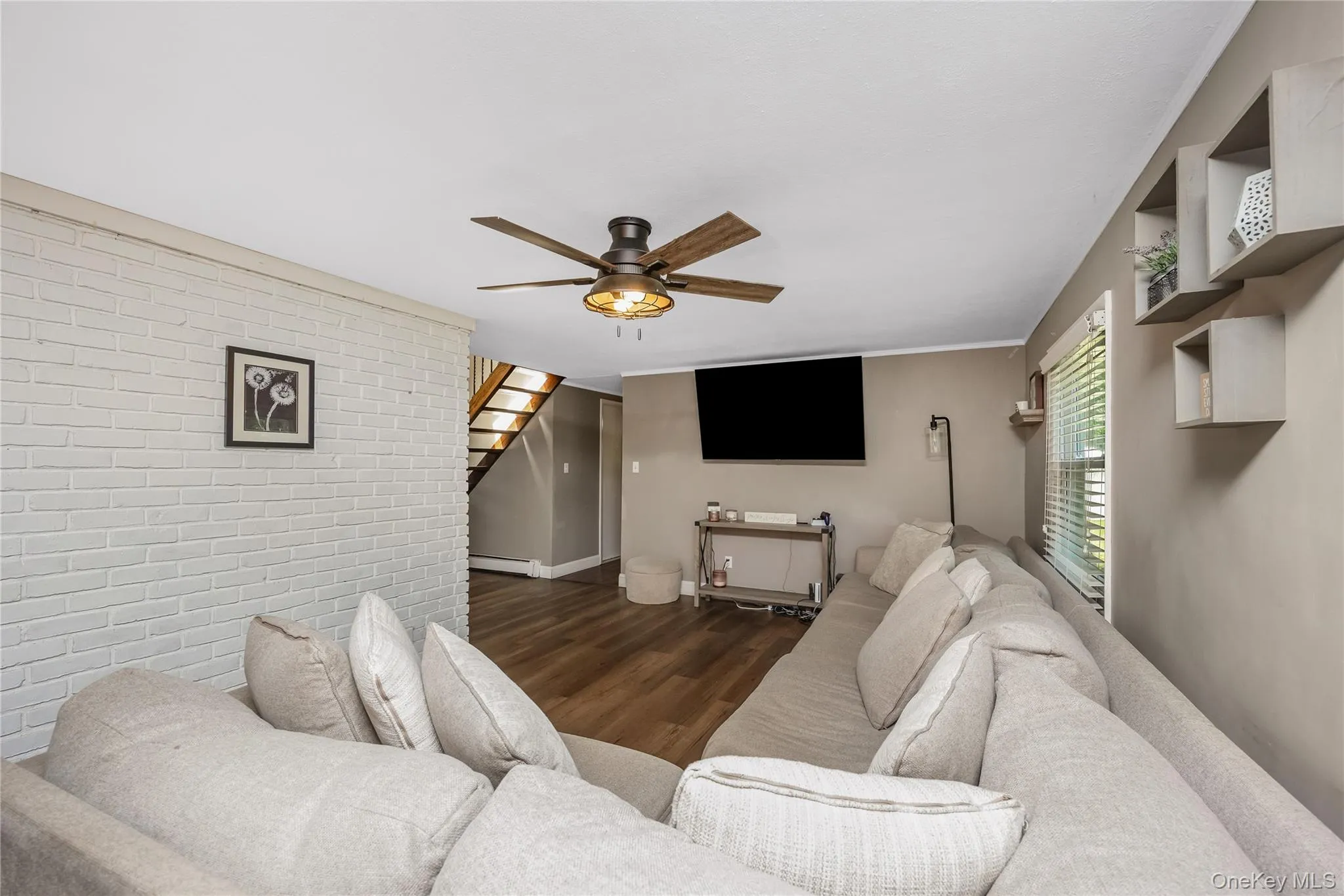23 Lakeside Drive, Islip, NY, 4 Bedrooms Bedrooms, 9 Rooms Rooms,2 BathroomsBathrooms,Residential,For Rent,Lakeside,0,1045643 23 Lakeside Drive, Islip, NY, 4 Bedrooms Bedrooms, 9 Rooms Rooms,2 BathroomsBathrooms,Residential,For Rent,Lakeside,0,1045643