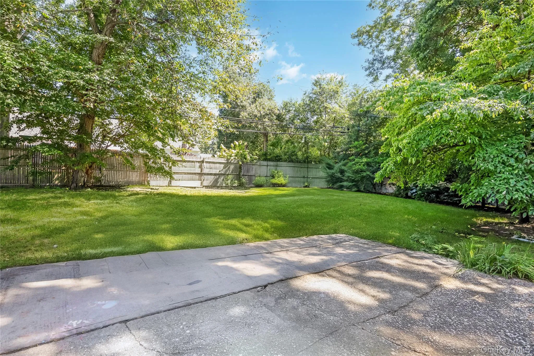 23 Lakeside Drive, Islip, NY, 4 Bedrooms Bedrooms, 9 Rooms Rooms,2 BathroomsBathrooms,Residential,For Rent,Lakeside,0,1045643 23 Lakeside Drive, Islip, NY, 4 Bedrooms Bedrooms, 9 Rooms Rooms,2 BathroomsBathrooms,Residential,For Rent,Lakeside,0,1045643