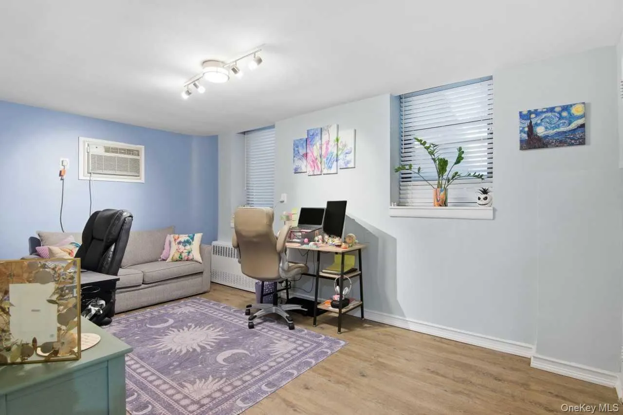 52 Brompton Road, North Hempstead, NY, 2 Bedrooms Bedrooms, 4 Rooms Rooms,1 BathroomBathrooms,Residential,For Rent,Brompton,0,1045644 52 Brompton Road, North Hempstead, NY, 2 Bedrooms Bedrooms, 4 Rooms Rooms,1 BathroomBathrooms,Residential,For Rent,Brompton,0,1045644