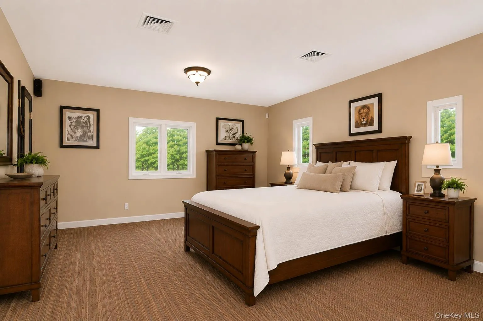 Possible Ensuite Primary Bedroom on Main Level Possible Ensuite Primary Bedroom on Main Level
