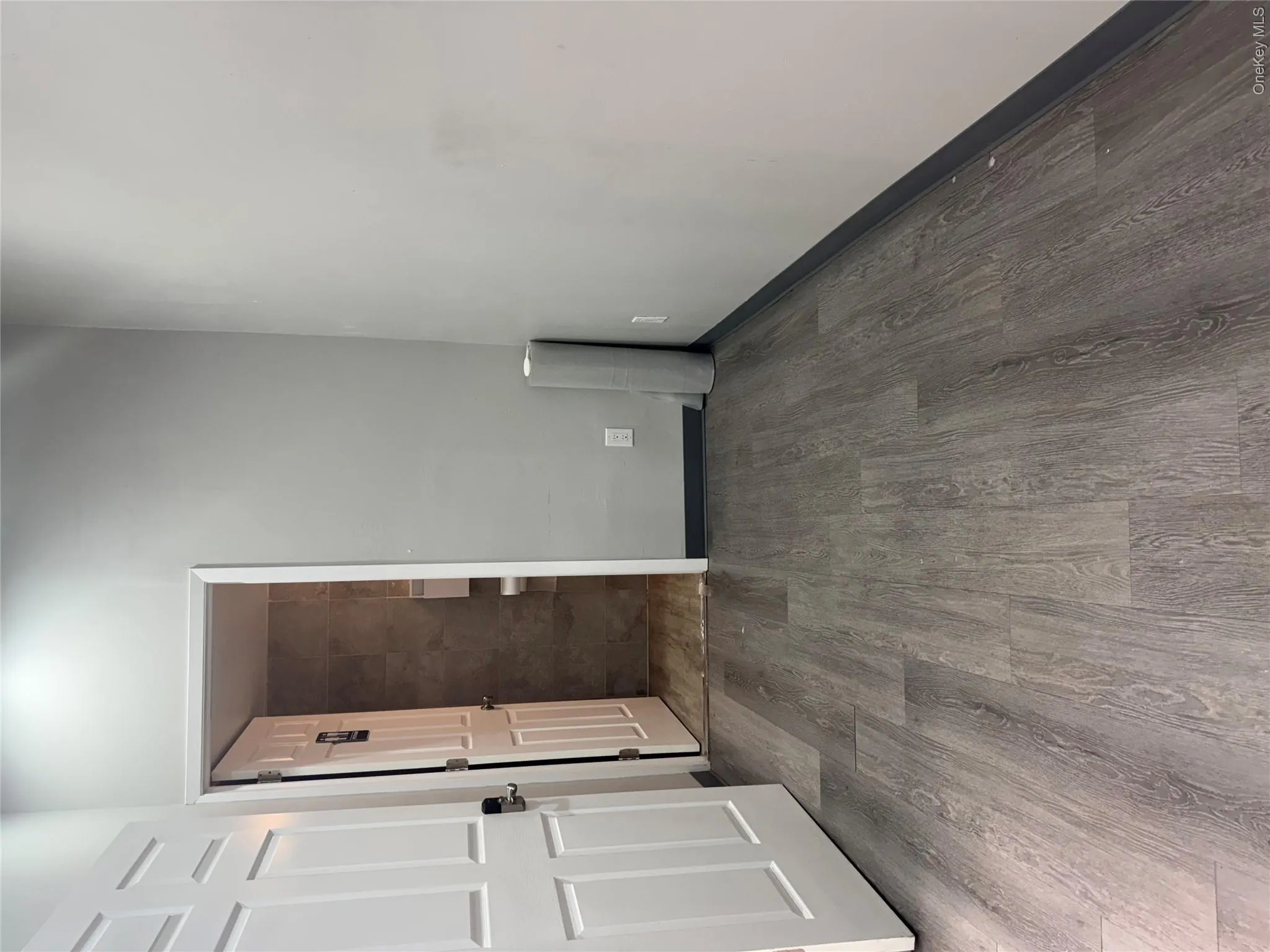 10401 Northern Blvd, New York, NY, ,Commercial Lease,For Rent,Northern Blvd,0,1045653 10401 Northern Blvd, New York, NY, ,Commercial Lease,For Rent,Northern Blvd,0,1045653
