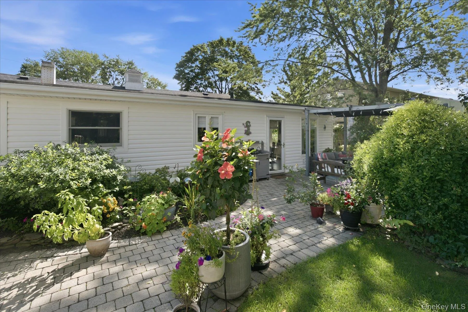 4 Fairlane Drive, Brookhaven, NY, 3 Bedrooms Bedrooms, 7 Rooms Rooms,2 BathroomsBathrooms,Residential,For Rent,Fairlane,0,1045661 4 Fairlane Drive, Brookhaven, NY, 3 Bedrooms Bedrooms, 7 Rooms Rooms,2 BathroomsBathrooms,Residential,For Rent,Fairlane,0,1045661