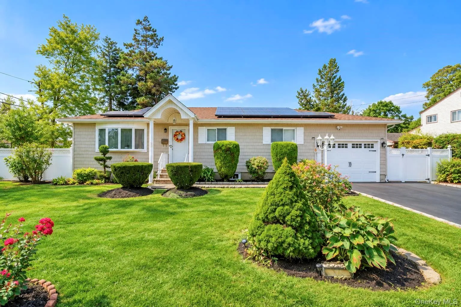 272 12th Street, Babylon, NY, 3 Bedrooms Bedrooms, 7 Rooms Rooms,2 BathroomsBathrooms,Residential,For Rent,12th,0,1045663 272 12th Street, Babylon, NY, 3 Bedrooms Bedrooms, 7 Rooms Rooms,2 BathroomsBathrooms,Residential,For Rent,12th,0,1045663