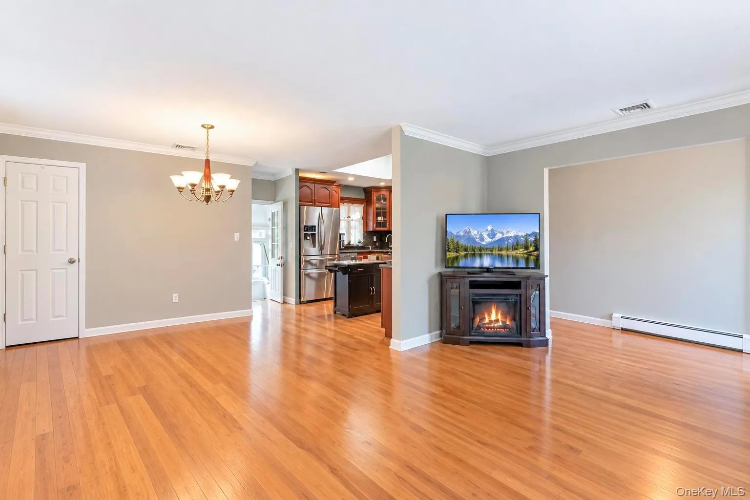 272 12th Street, Babylon, NY, 3 Bedrooms Bedrooms, 7 Rooms Rooms,2 BathroomsBathrooms,Residential,For Rent,12th,0,1045663 272 12th Street, Babylon, NY, 3 Bedrooms Bedrooms, 7 Rooms Rooms,2 BathroomsBathrooms,Residential,For Rent,12th,0,1045663