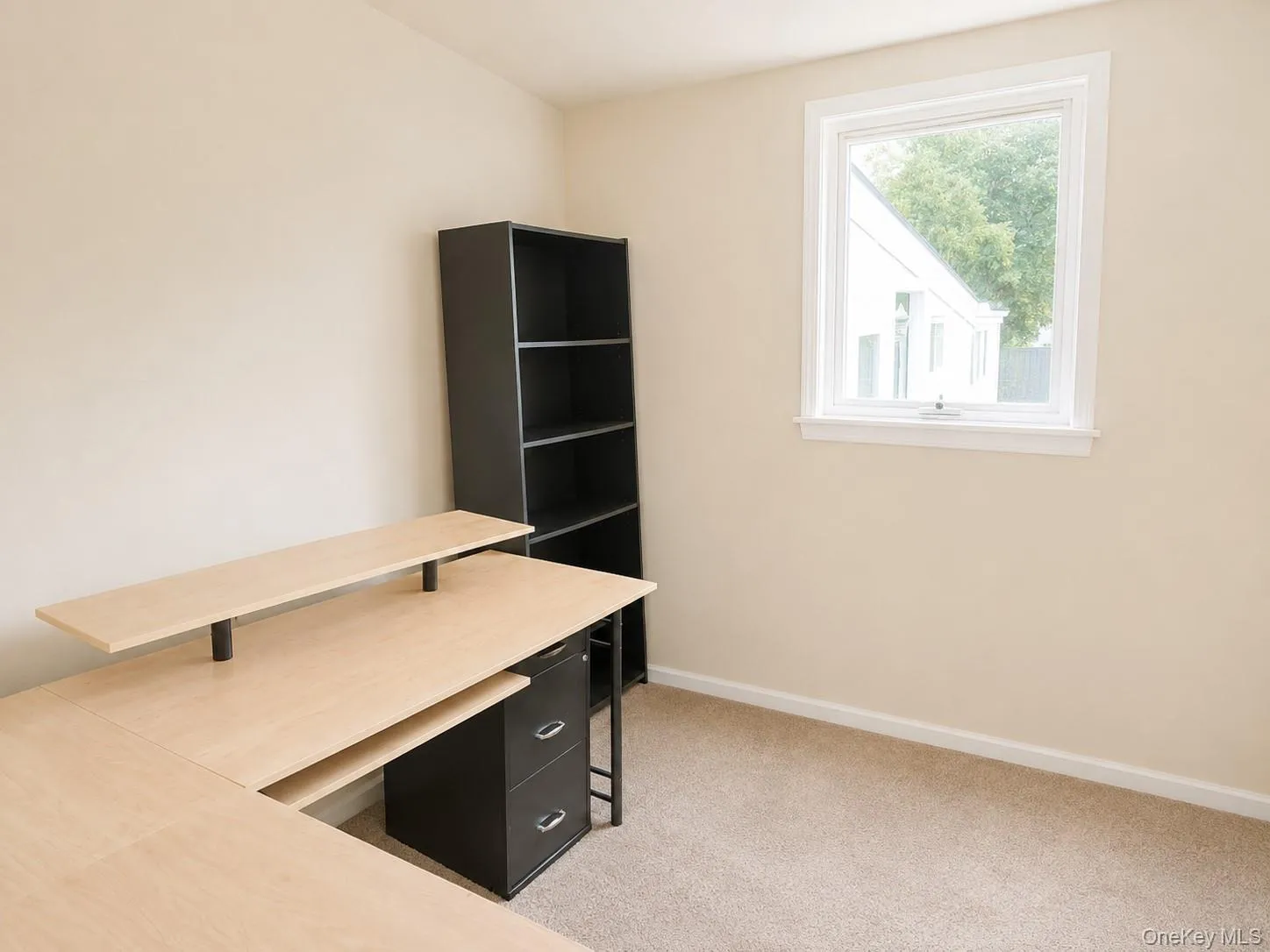 106 Days Avenue, Brookhaven, NY, 3 Bedrooms Bedrooms, 5 Rooms Rooms,2 BathroomsBathrooms,Residential Lease,For Rent,Days,0,1045670 106 Days Avenue, Brookhaven, NY, 3 Bedrooms Bedrooms, 5 Rooms Rooms,2 BathroomsBathrooms,Residential Lease,For Rent,Days,0,1045670
