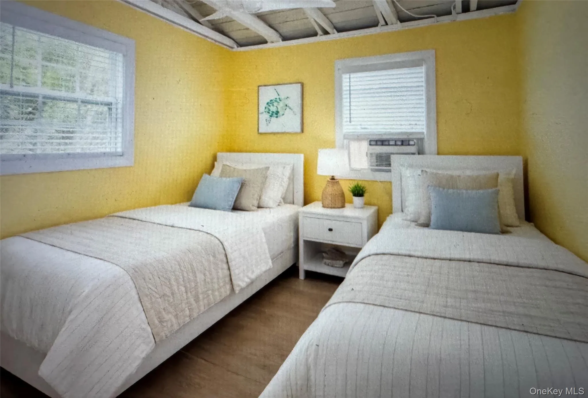 STAGED TO SHOW POTENTIAL STAGED TO SHOW POTENTIAL