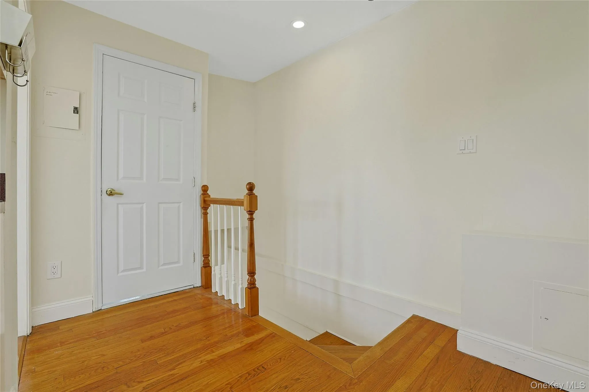 188 Main Street, Orangetown, NY, 3 Bedrooms Bedrooms, 7 Rooms Rooms,3 BathroomsBathrooms,Residential Lease,For Rent,Main,0,1045677 188 Main Street, Orangetown, NY, 3 Bedrooms Bedrooms, 7 Rooms Rooms,3 BathroomsBathrooms,Residential Lease,For Rent,Main,0,1045677
