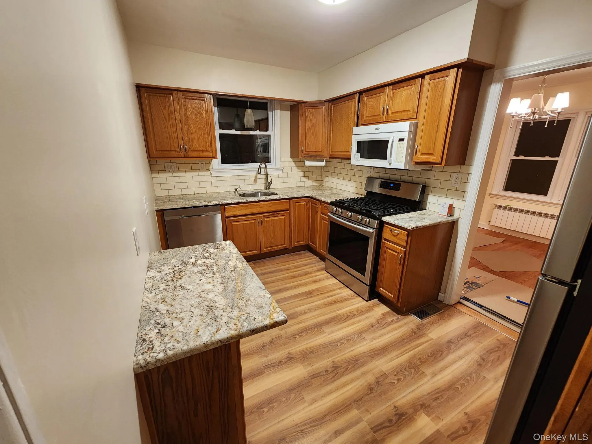 114 Lexington Avenue, Hempstead, NY, 2 Bedrooms Bedrooms, 7 Rooms Rooms,1 BathroomBathrooms,Residential Lease,For Rent,Lexington,0,1045678 114 Lexington Avenue, Hempstead, NY, 2 Bedrooms Bedrooms, 7 Rooms Rooms,1 BathroomBathrooms,Residential Lease,For Rent,Lexington,0,1045678