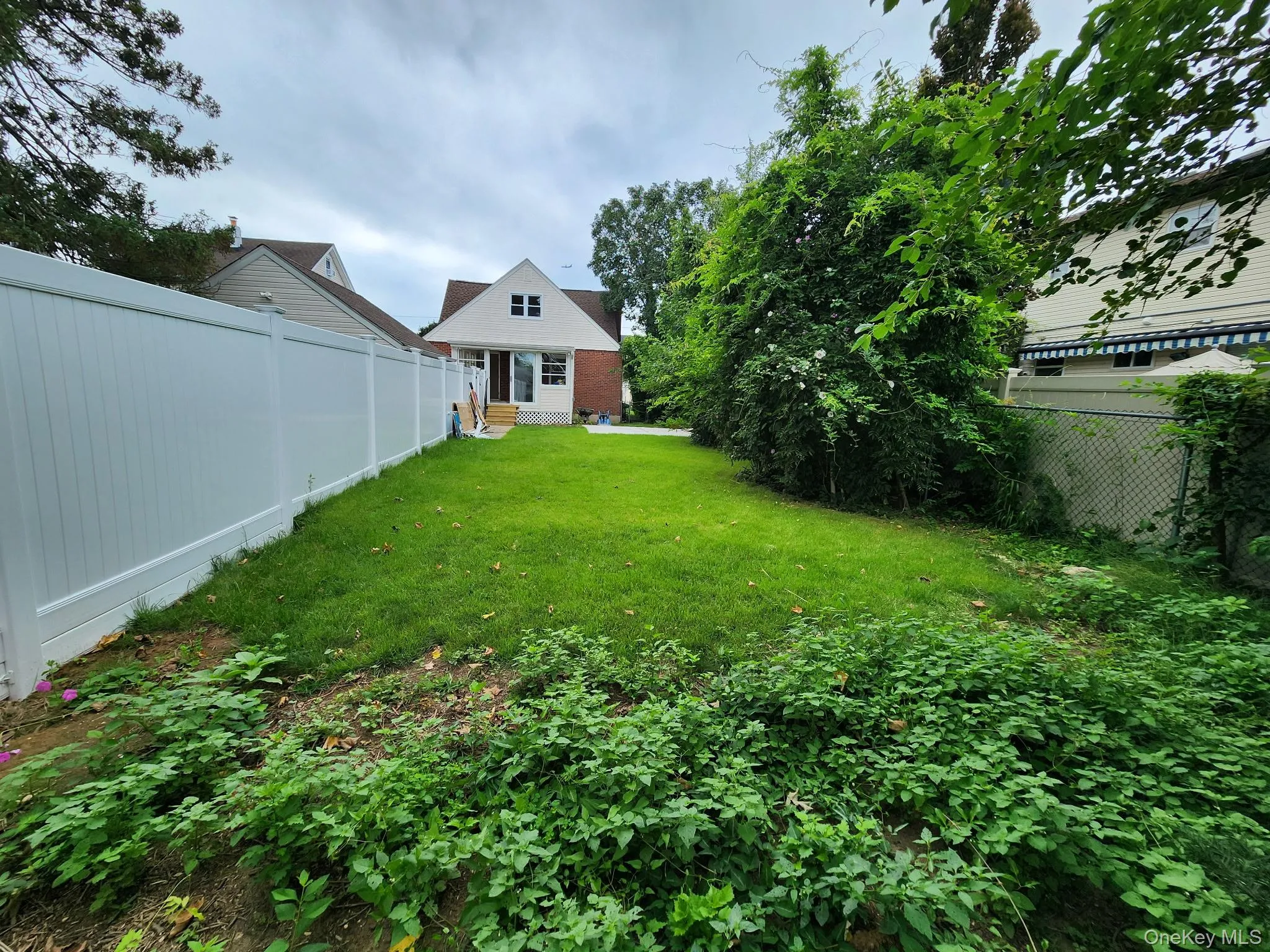 114 Lexington Avenue, Hempstead, NY, 2 Bedrooms Bedrooms, 7 Rooms Rooms,1 BathroomBathrooms,Residential Lease,For Rent,Lexington,0,1045678 114 Lexington Avenue, Hempstead, NY, 2 Bedrooms Bedrooms, 7 Rooms Rooms,1 BathroomBathrooms,Residential Lease,For Rent,Lexington,0,1045678