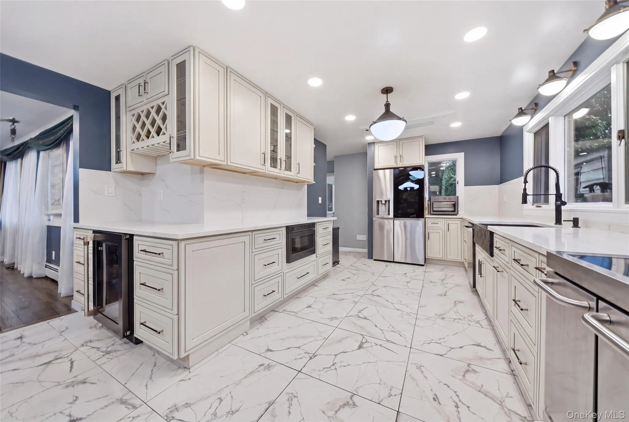 85 Nassau Drive, North Hempstead, NY, 5 Bedrooms Bedrooms, 10 Rooms Rooms,4 BathroomsBathrooms,Residential,For Rent,Nassau,0,1045680 85 Nassau Drive, North Hempstead, NY, 5 Bedrooms Bedrooms, 10 Rooms Rooms,4 BathroomsBathrooms,Residential,For Rent,Nassau,0,1045680