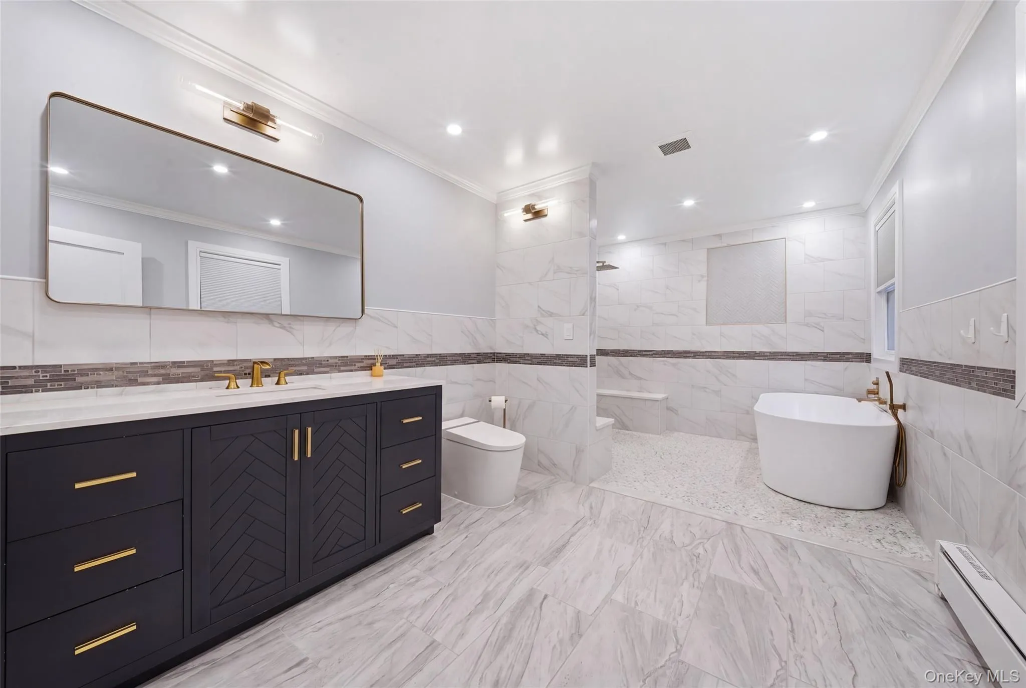 85 Nassau Drive, North Hempstead, NY, 5 Bedrooms Bedrooms, 10 Rooms Rooms,4 BathroomsBathrooms,Residential,For Rent,Nassau,0,1045680 85 Nassau Drive, North Hempstead, NY, 5 Bedrooms Bedrooms, 10 Rooms Rooms,4 BathroomsBathrooms,Residential,For Rent,Nassau,0,1045680