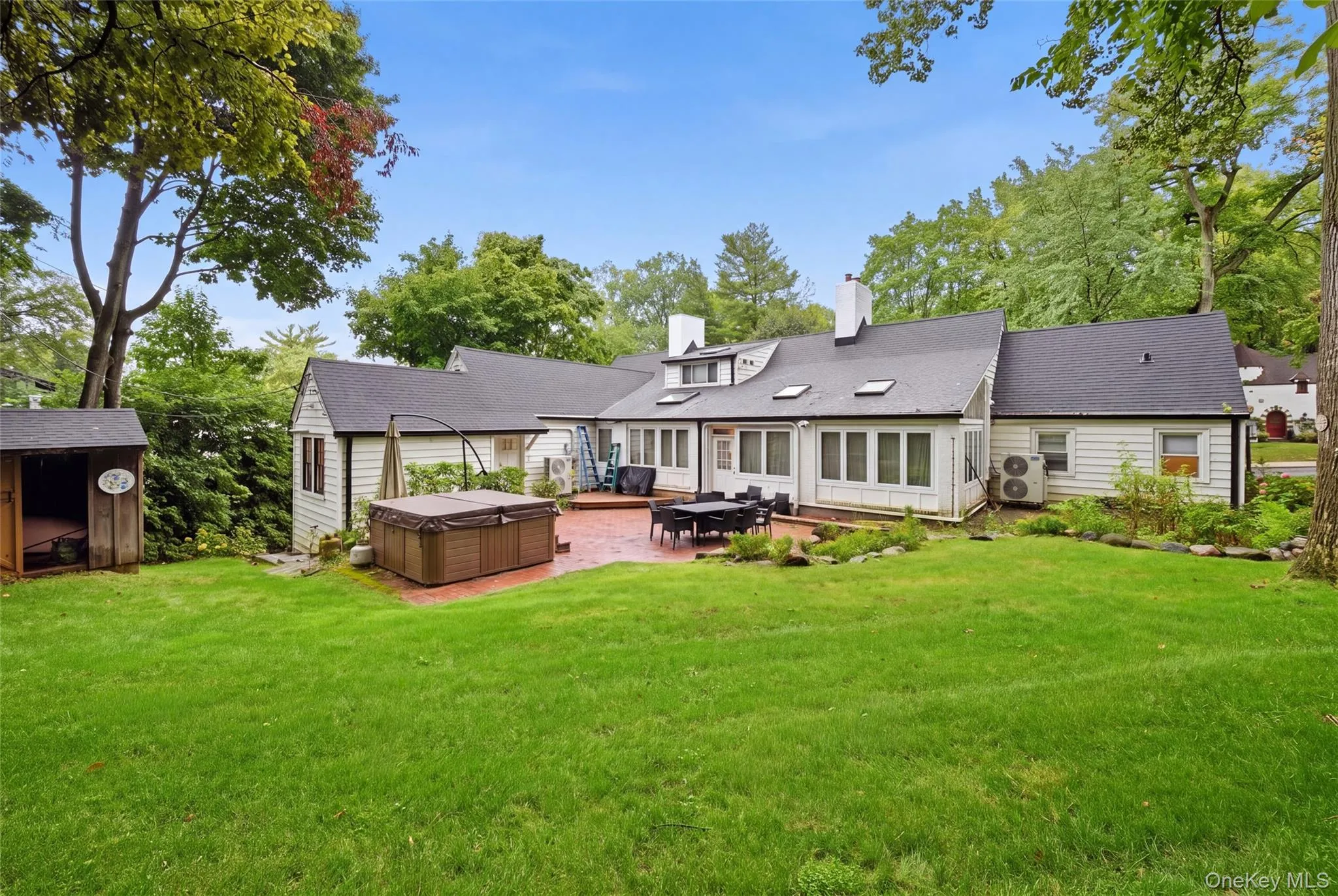 85 Nassau Drive, North Hempstead, NY, 5 Bedrooms Bedrooms, 10 Rooms Rooms,4 BathroomsBathrooms,Residential,For Rent,Nassau,0,1045680 85 Nassau Drive, North Hempstead, NY, 5 Bedrooms Bedrooms, 10 Rooms Rooms,4 BathroomsBathrooms,Residential,For Rent,Nassau,0,1045680